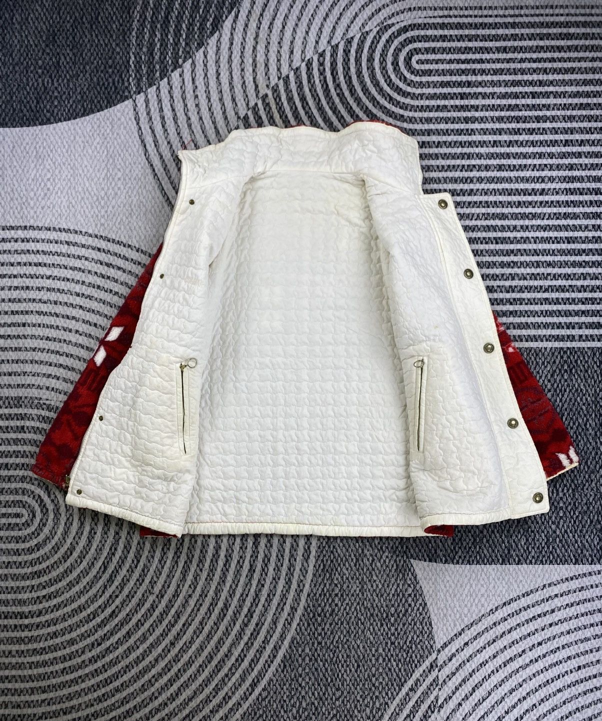 Colmar Vintager Colmar Sportswear Native Style Reversible Jacket Size US L / EU 52-54 / 3 - 12 Thumbnail