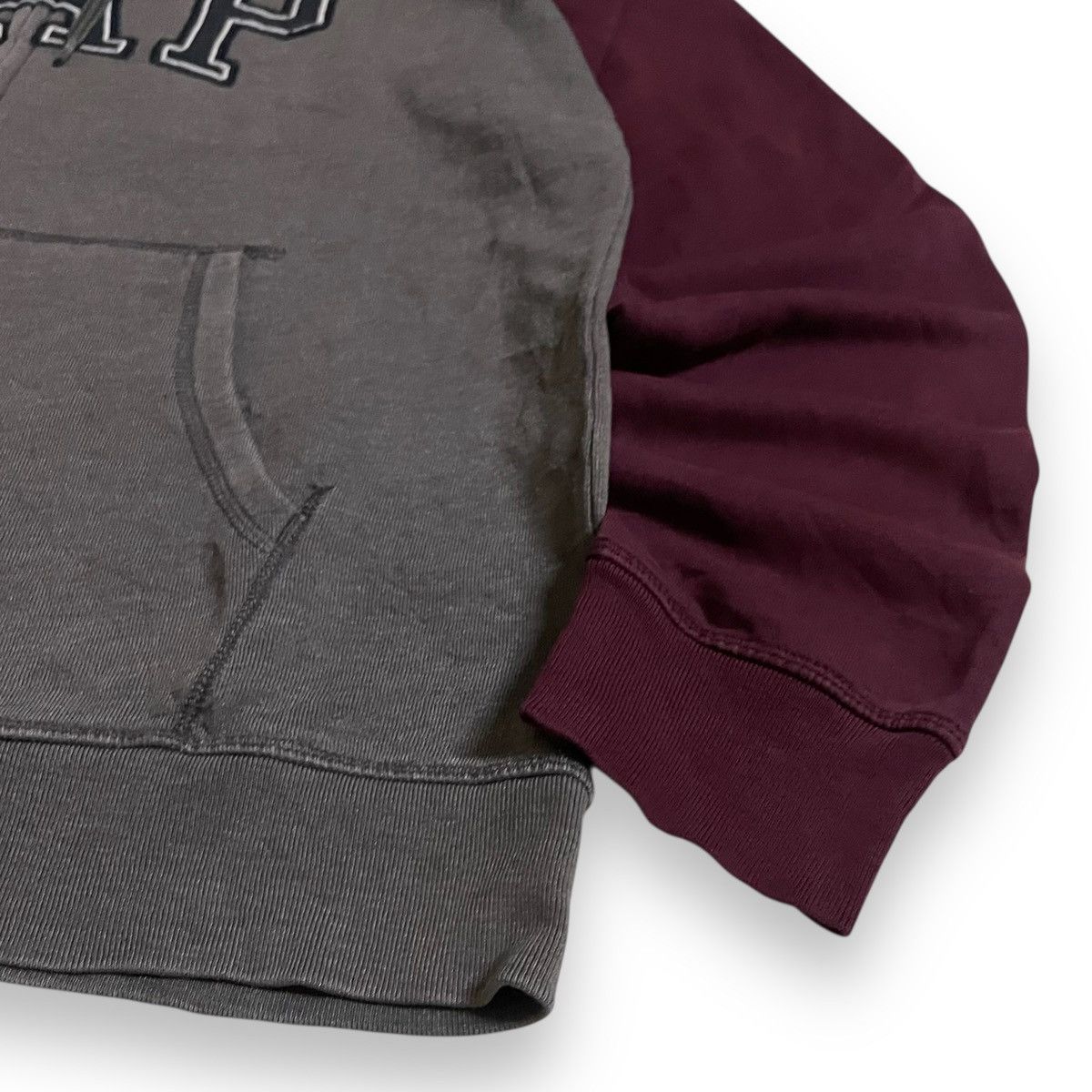 Japanese Brand Pullover Hooded GAP Kanye West Inspired Size US M / EU 48-50 / 2 - 3 Thumbnail