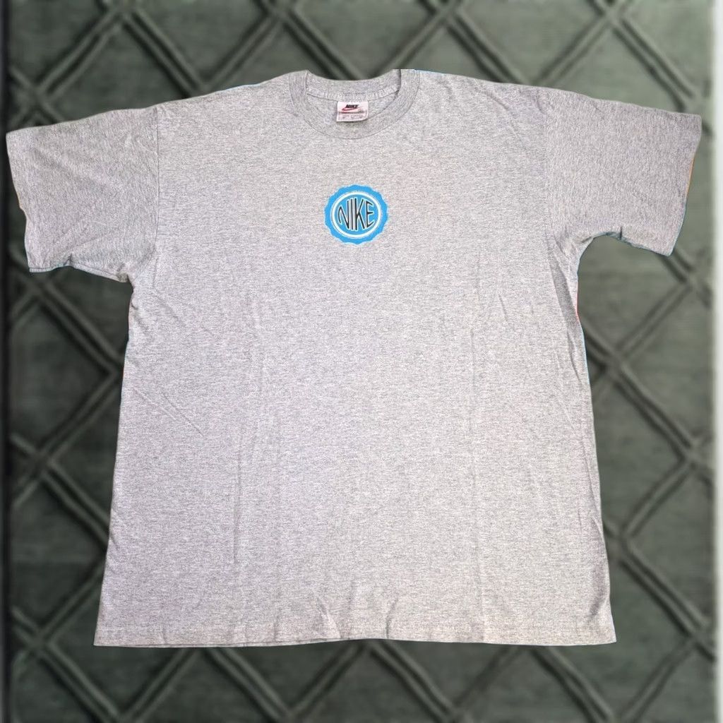 Nike VINTAGE Nike Shirt Essentials Puff Print Streetwear Grey Large 90s Size US L / EU 52-54 / 3 - 1 Thumbnail
