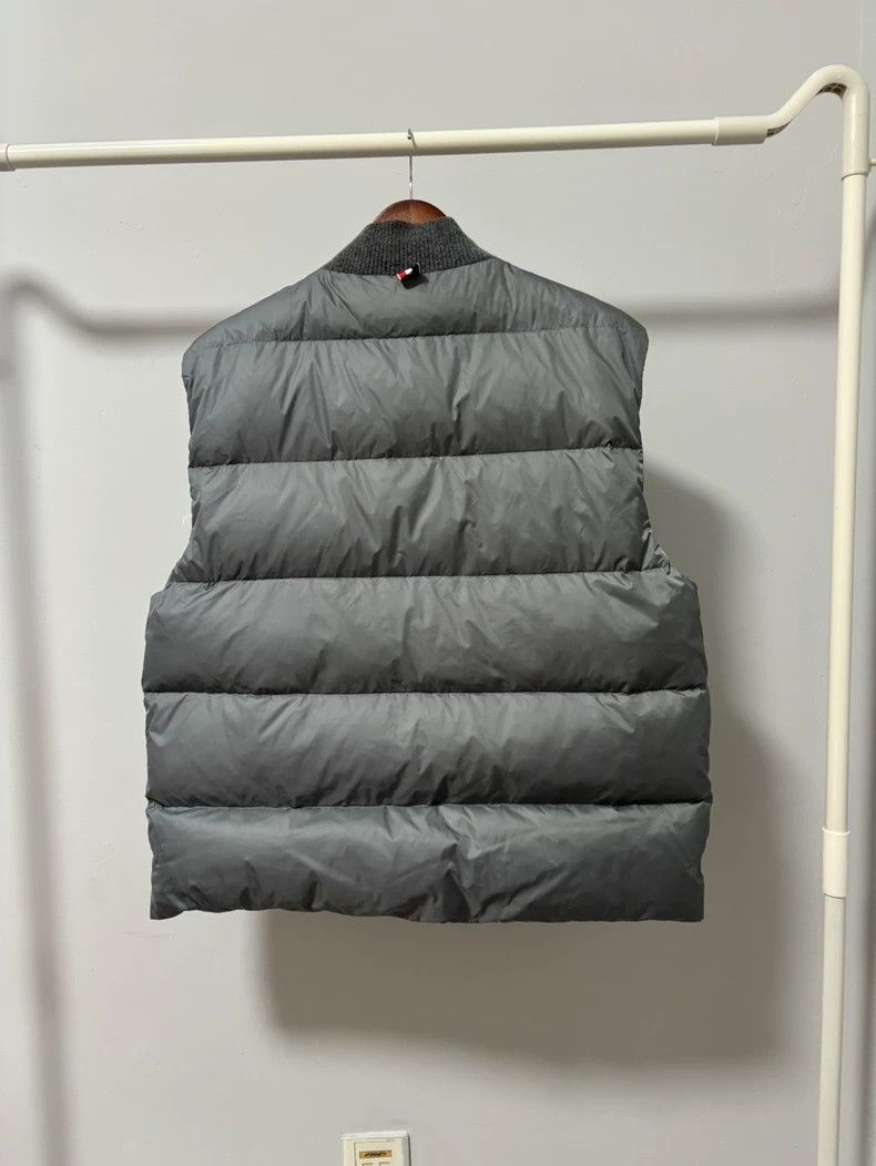 Thom Browne Thom Browne size4 Gray striped down vest Size US XL / EU 56 / 4 - 2 Thumbnail