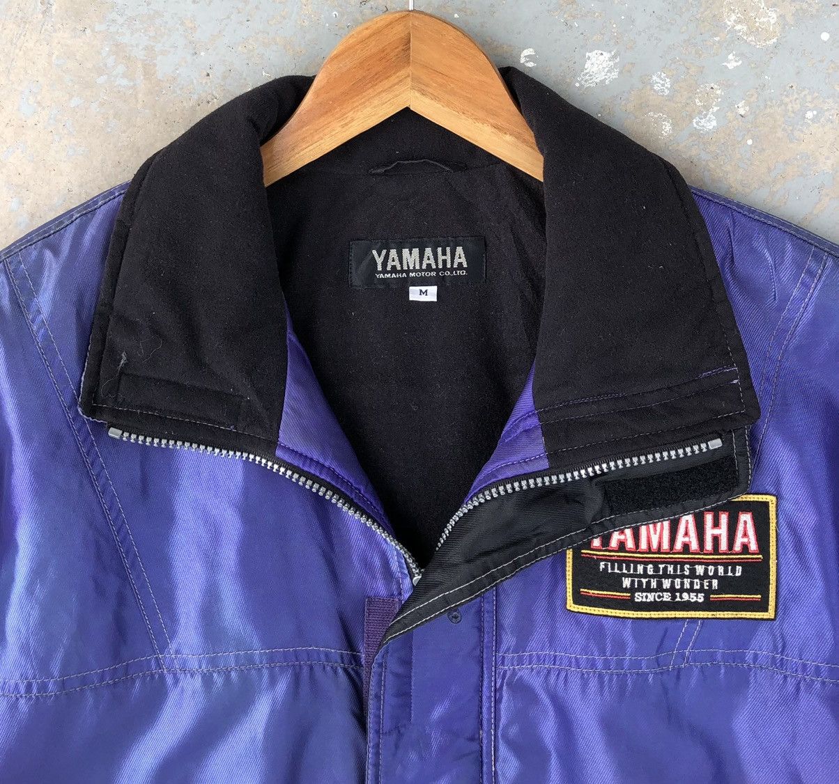 Sports Specialties VTG YAMAHA Faded THRASHED DISTRESSED Racing Bomber Jacket Size US M / EU 48-50 / 2 - 19 Thumbnail
