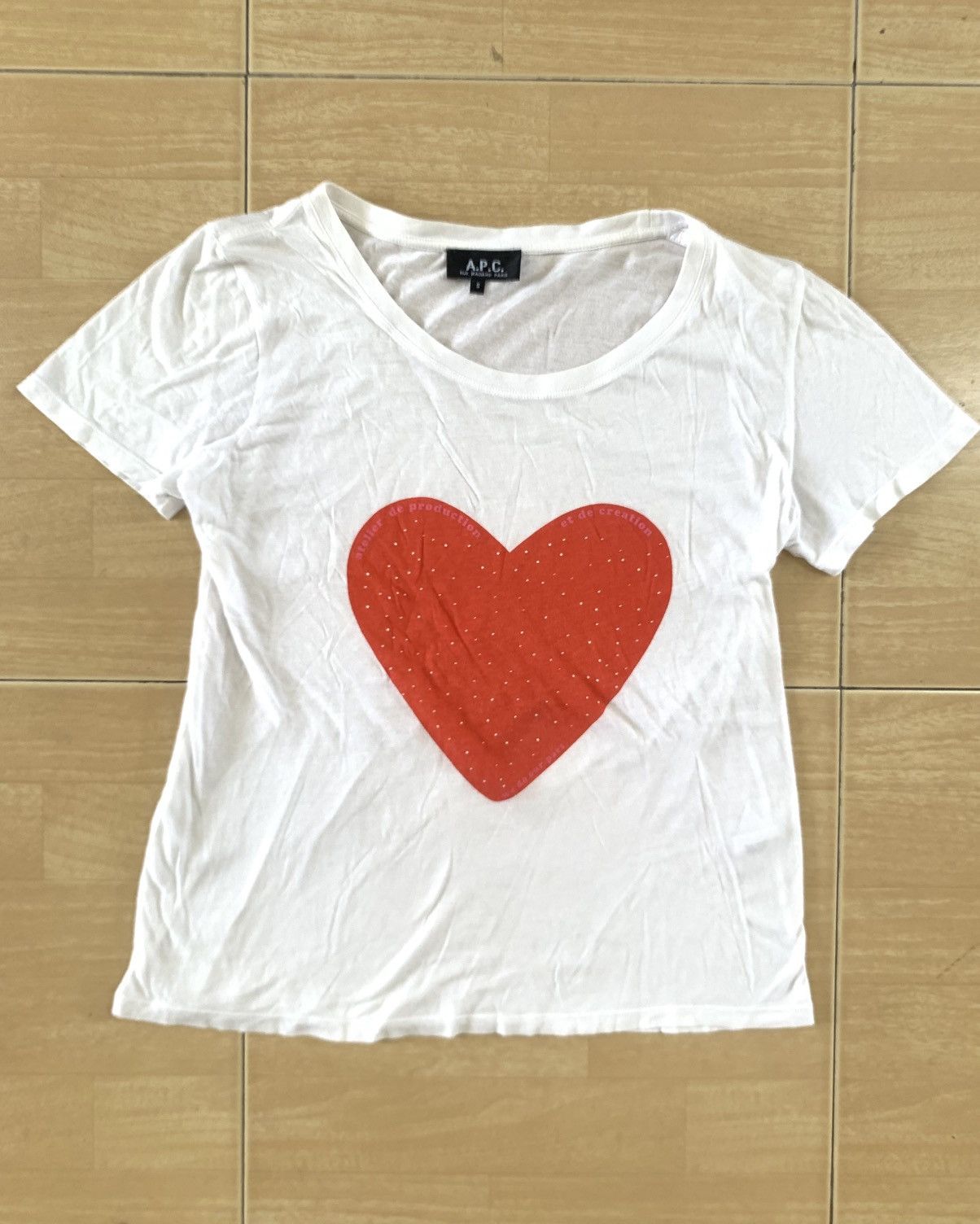 A.P.C. A.P.C Heart T-shirt Size S / US 4 / IT 40 - 1 Thumbnail