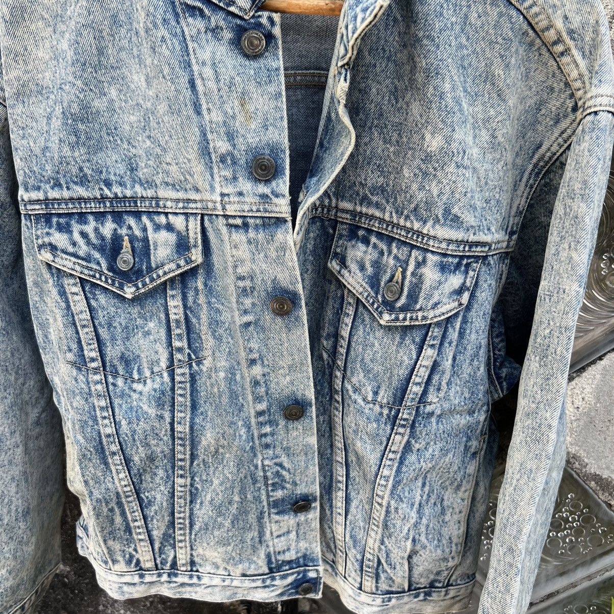 Japanese Brand “RARE” ACID WASH TYPE-3 DENIM JACKET Size US L / EU 52-54 / 3 - 7 Thumbnail