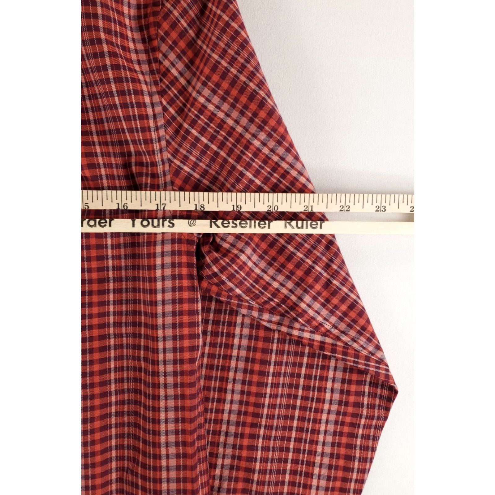 Tommy Bahama Tommy Bahama Lazlo Lux Button Down Shirt Plaid Red Mens XS Button-Up Long Sleeve Shirt Mens XS Red Plaid Lazlo Lux Button-Down Size US XS / EU 42 / 0 - 6 Thumbnail