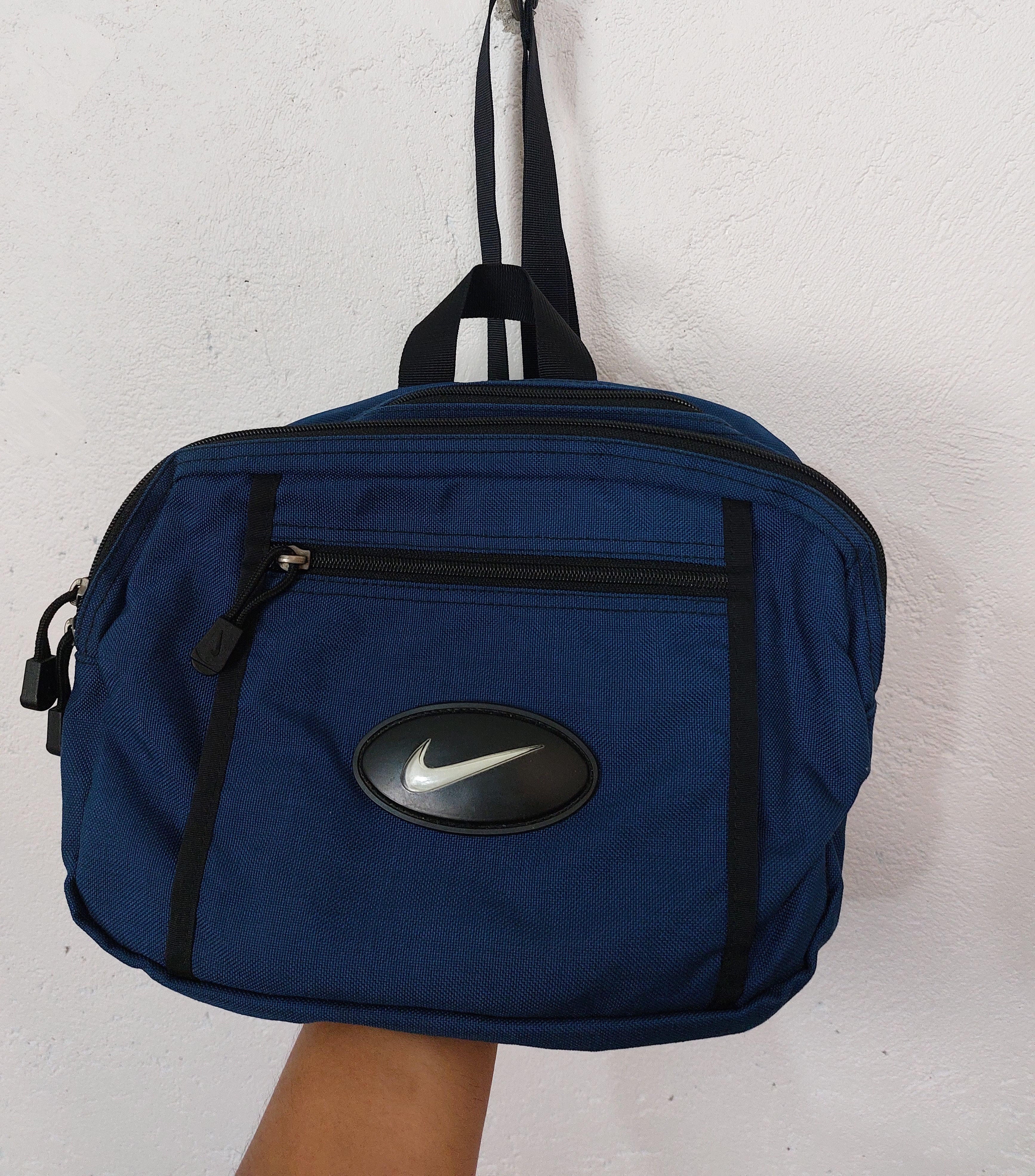 image of Vintage Nike 3 Way Bag in Blue, Men's