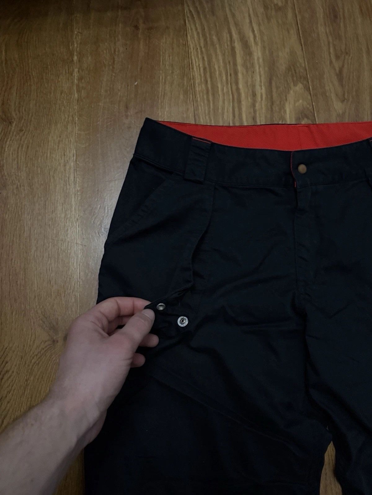 Nike Rare Nike Vintage Women`s Cargo Pants Embroidered Dragon Size 32" / US 10 / IT 46 - 10 Thumbnail