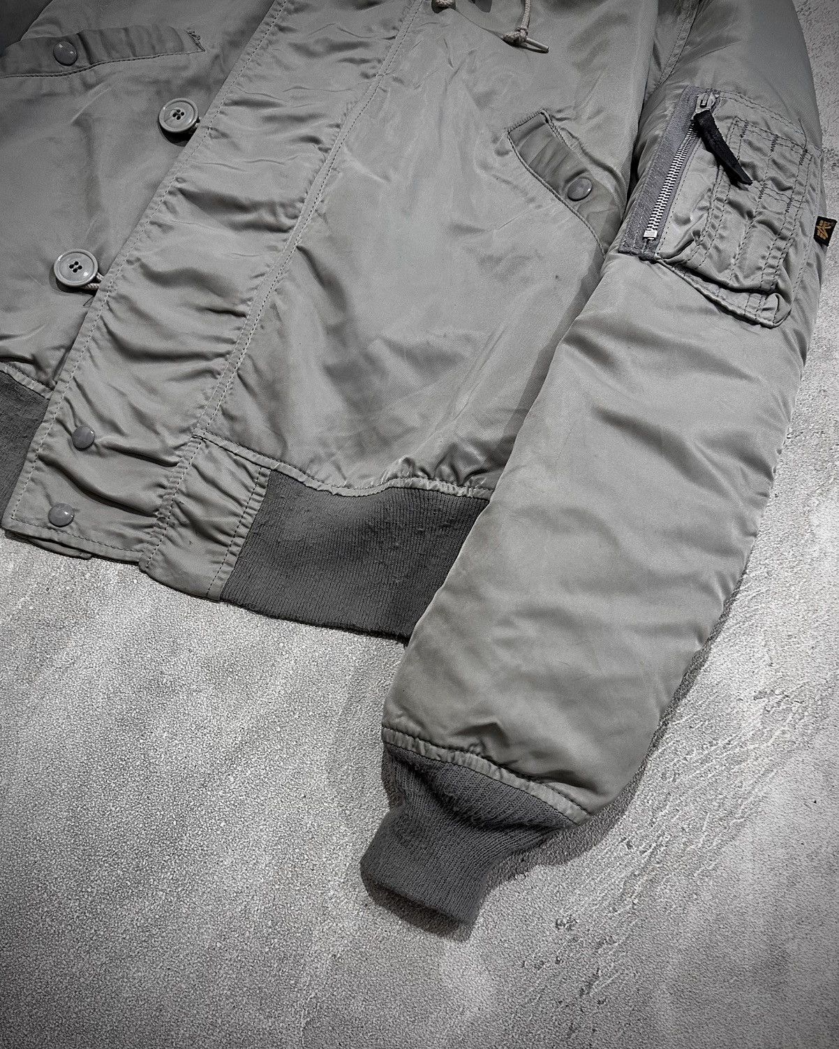 Alpha Industries Vintage Alpha Industries Attached Hood N-2b Jacket Size US L / EU 52-54 / 3 - 4 Thumbnail