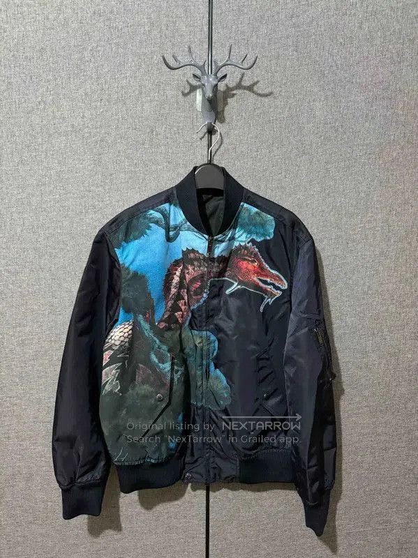 Valentino Valentino Black Printed Nylon Bomber Jacket . Size US S / EU 44-46 / 1 - 1 Thumbnail