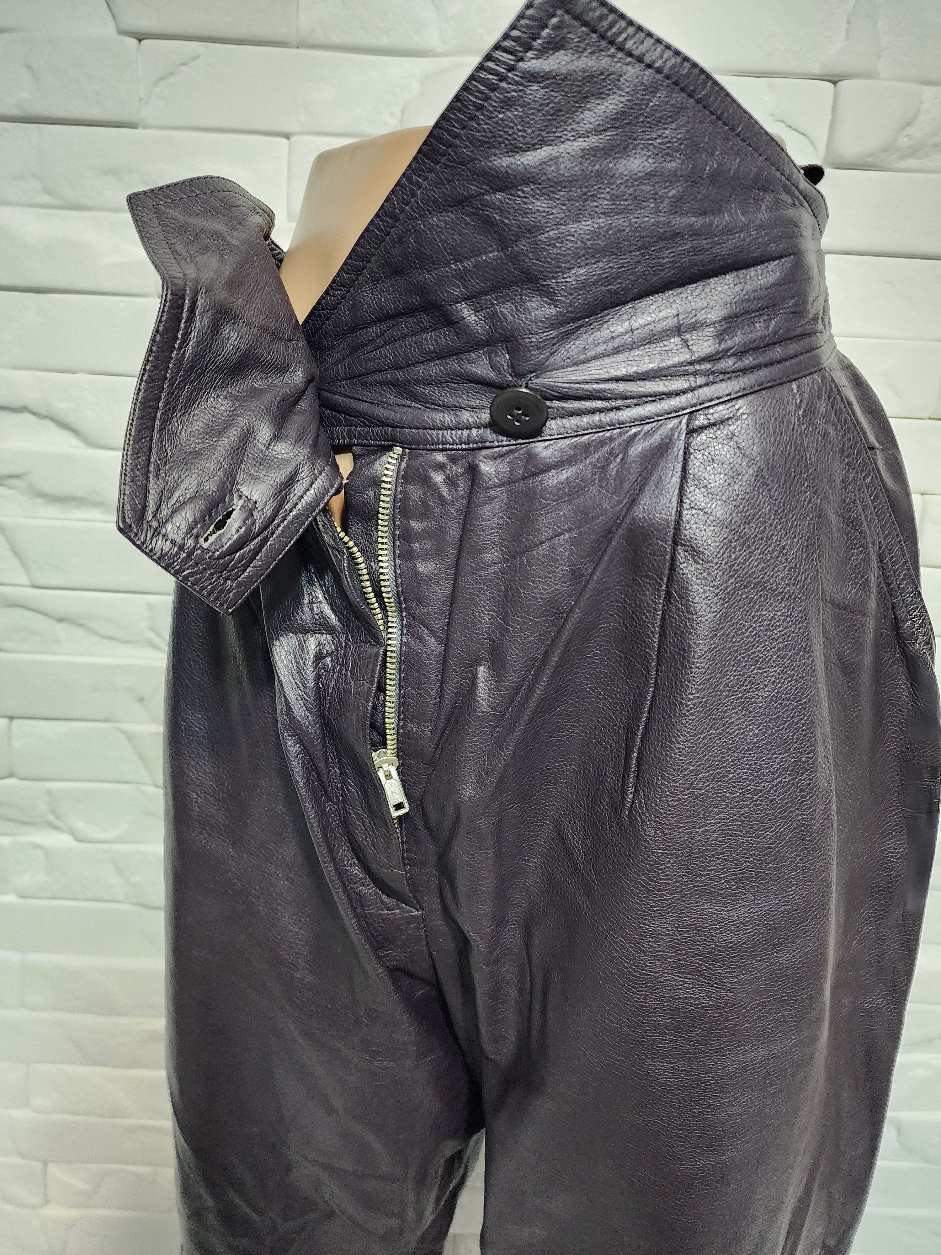 Other Black Genuine Leather Pants, Fitted Style Size 30" / US 8 / IT 44 - 4 Thumbnail