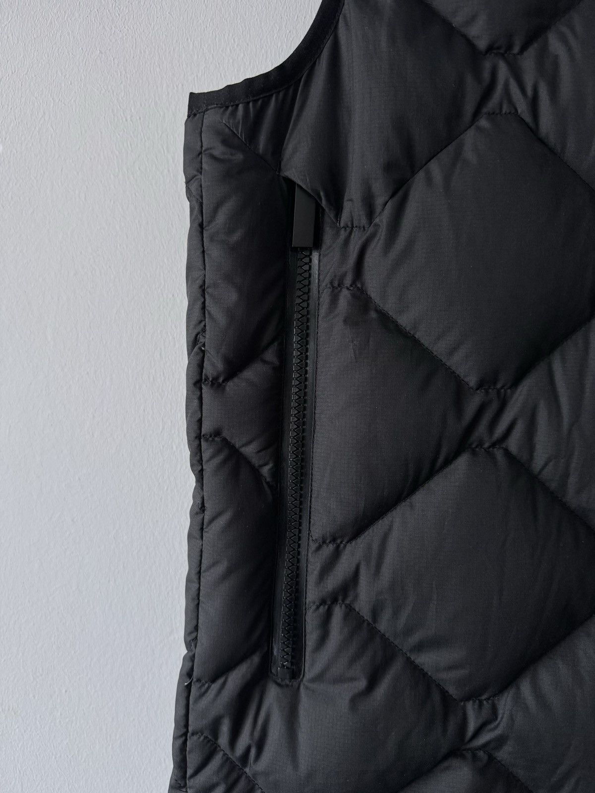 Moncler 🔥🔥 Moncler Atik Hooded Quilted Vest Size US XL / EU 56 / 4 - 4 Thumbnail