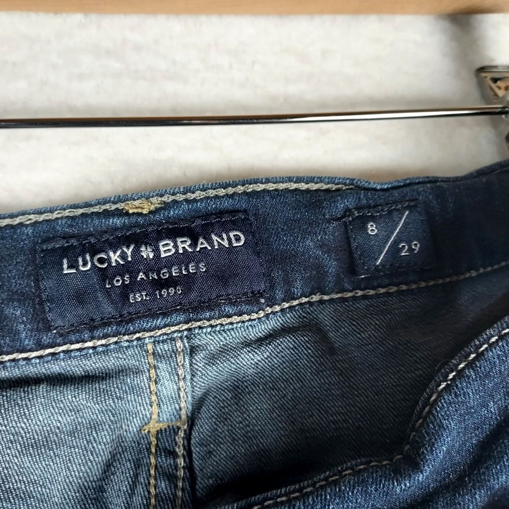 Lucky Brand Lucky Brand Stevie High Rise Flare Jeans Women 8 Dark Wash Denim Blue Bohemian 5-Pocket Zipper Regular Size 8 Jeans Mens? Size 30" / US 8 / IT 44 - 6 Thumbnail