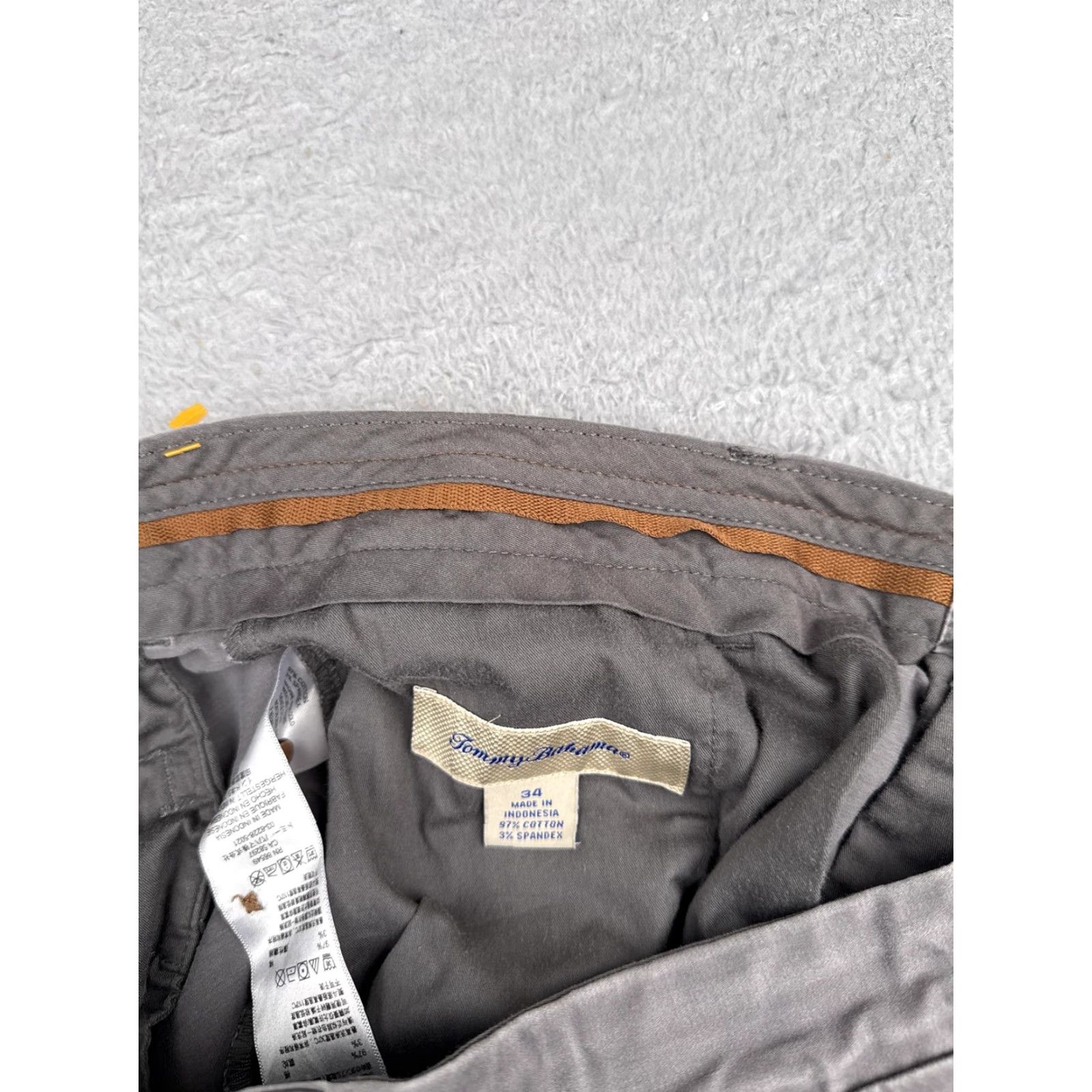 Tommy Bahama Tommy Bahama Shorts Mens 34 Gray Chino Flat Front Zip Fly Marlin Logo Casual Size US 34 / EU 50 - 7 Thumbnail