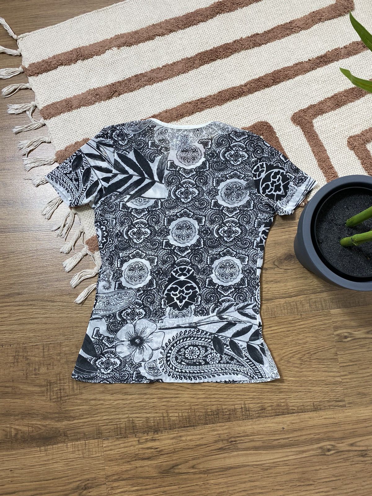 Vintage VINTAGE TATTO MESH AVANT GARDE TEE SHIRT Size M / US 6-8 / IT 42-44 - 6 Thumbnail