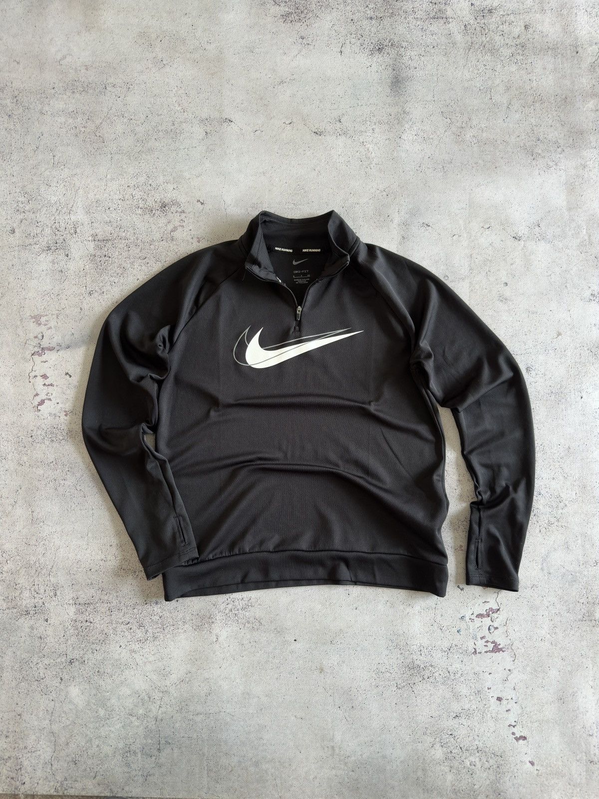 Nike Nike Black Long Sleeve Training Top Size S Size S / US 4 / IT 40 - 2 Thumbnail