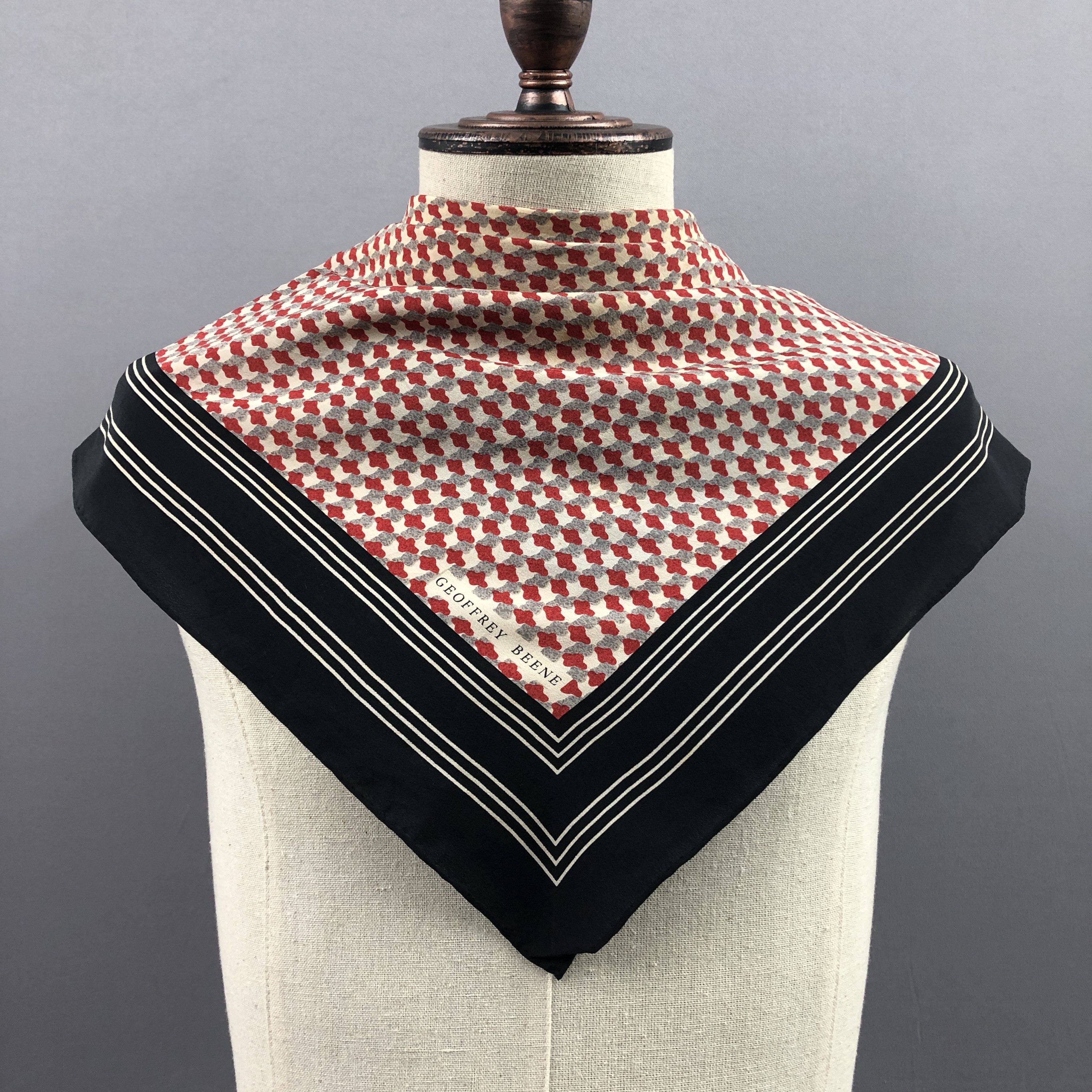 Geoffrey Beene Vintage Geoffrey Beene SILK Scarf Twill Stole Wraps Scarves Size ONE SIZE - 2 Thumbnail