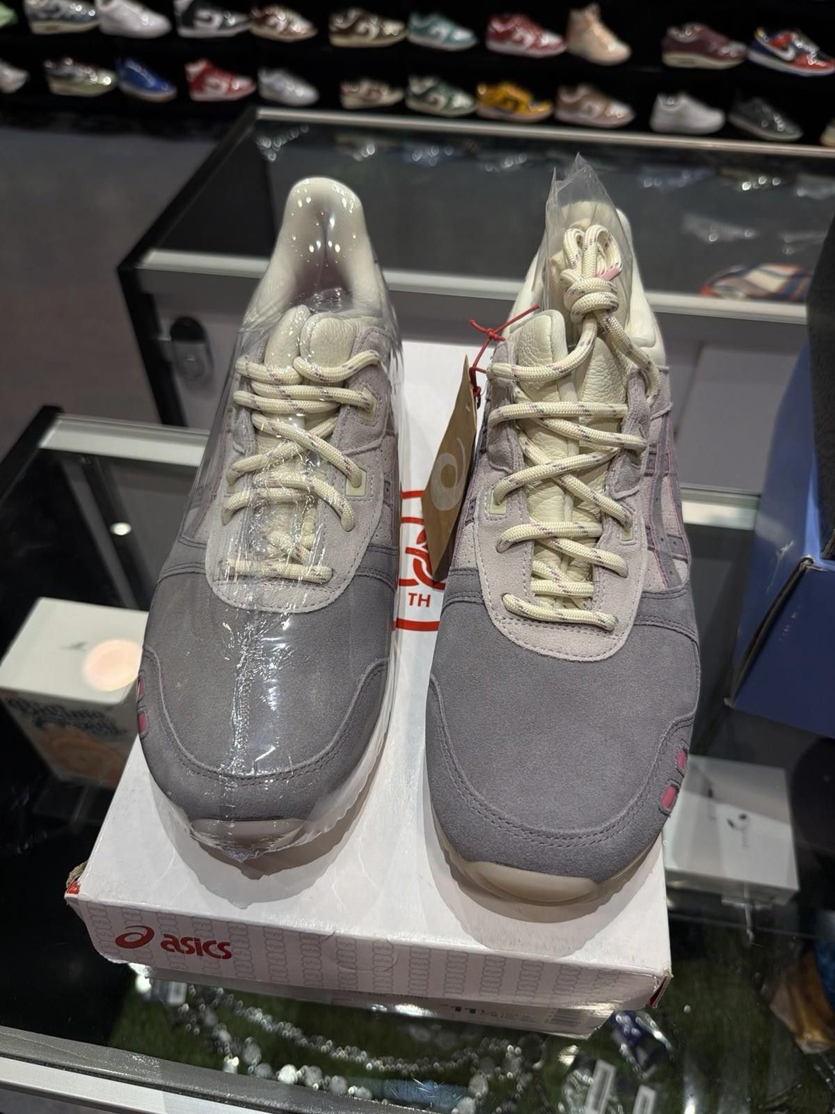 Asics Size 11.5 - ASICS GEL-Lyte III OG x END Pearl 2020 Brand New Size US 11.5 / EU 44-45 - 6 Thumbnail