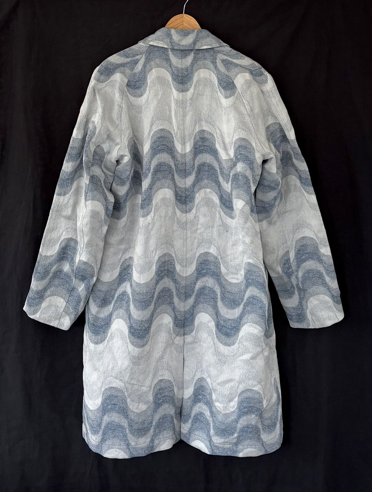 Dries Van Noten 19ss Verner Panton edition wave coat Size US M / EU 48-50 / 2 - 2 Thumbnail