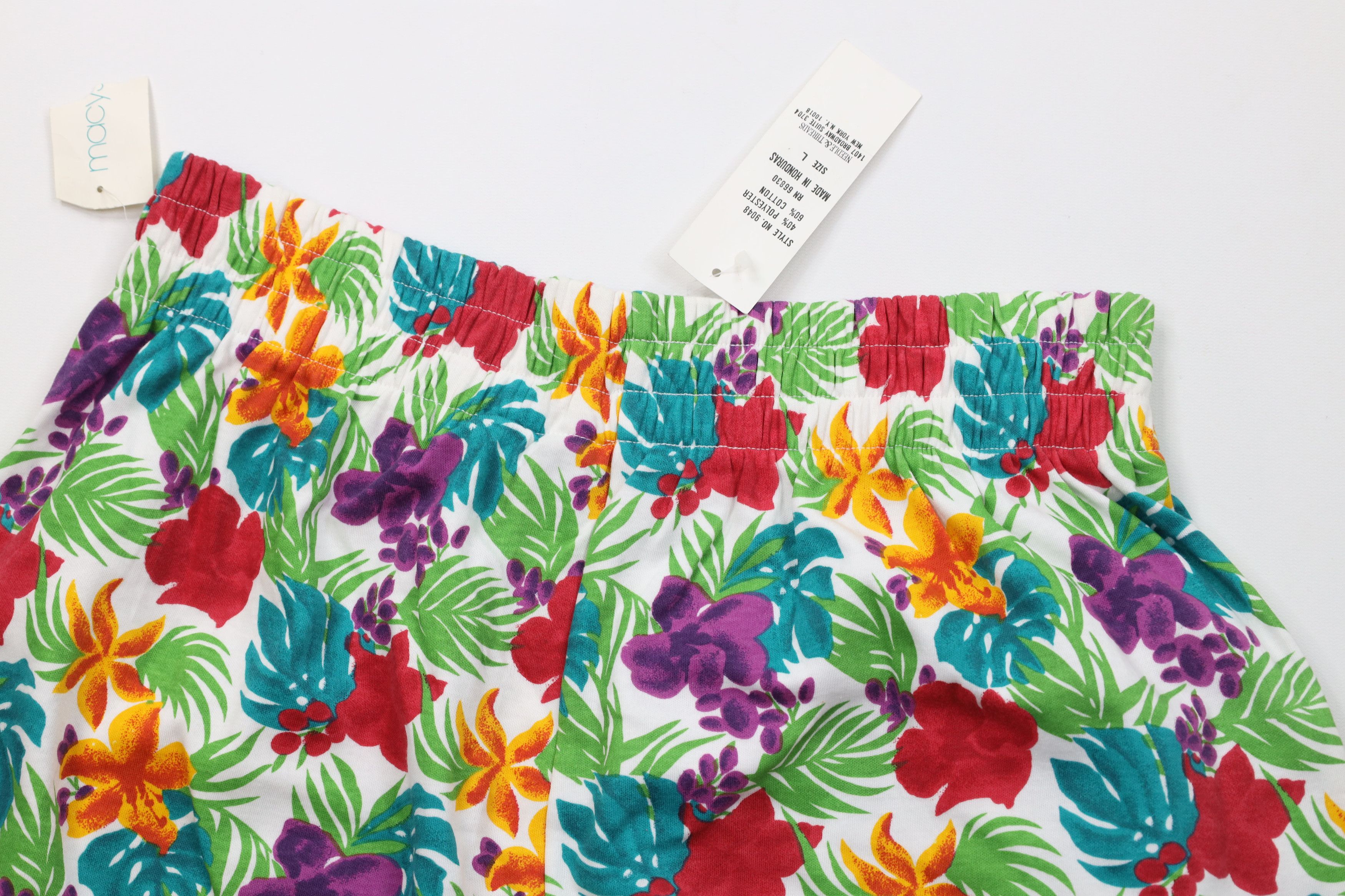 Vintage Deadstock Vintage 90s Streetwear All Over Print Shorts Size 30" / US 8 / IT 44 - 8 Thumbnail