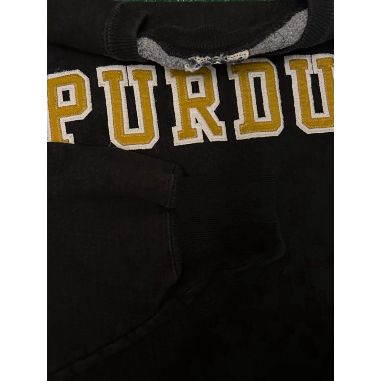 Vintage VINTAGE Purdue University Heavy Weight VTG Crewneck Sweater Mens XL Black 90s University Sports Hoodie? Size US XL / EU 56 / 4 - 2 Thumbnail