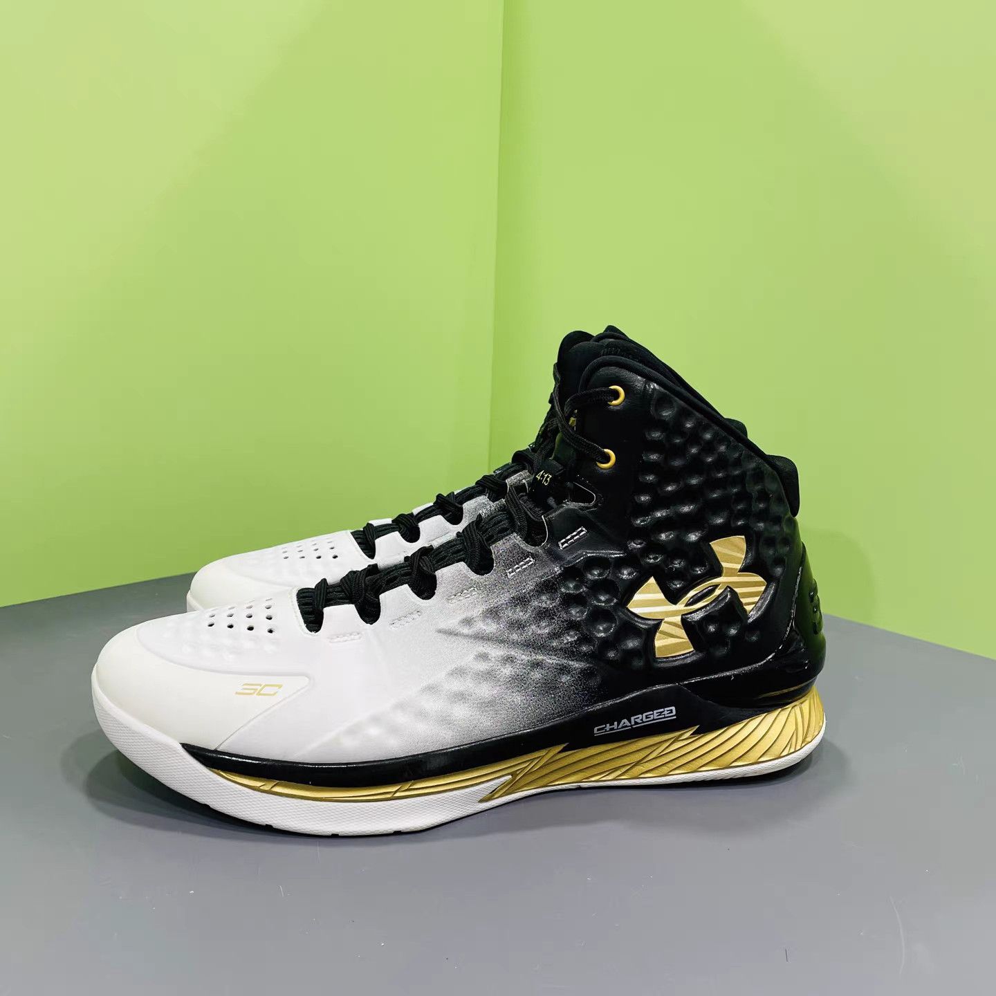 Under Armour Under Armour Curry 1 MVP Basketball Shoes K15 Size US 13 / EU 46 - 1 Thumbnail