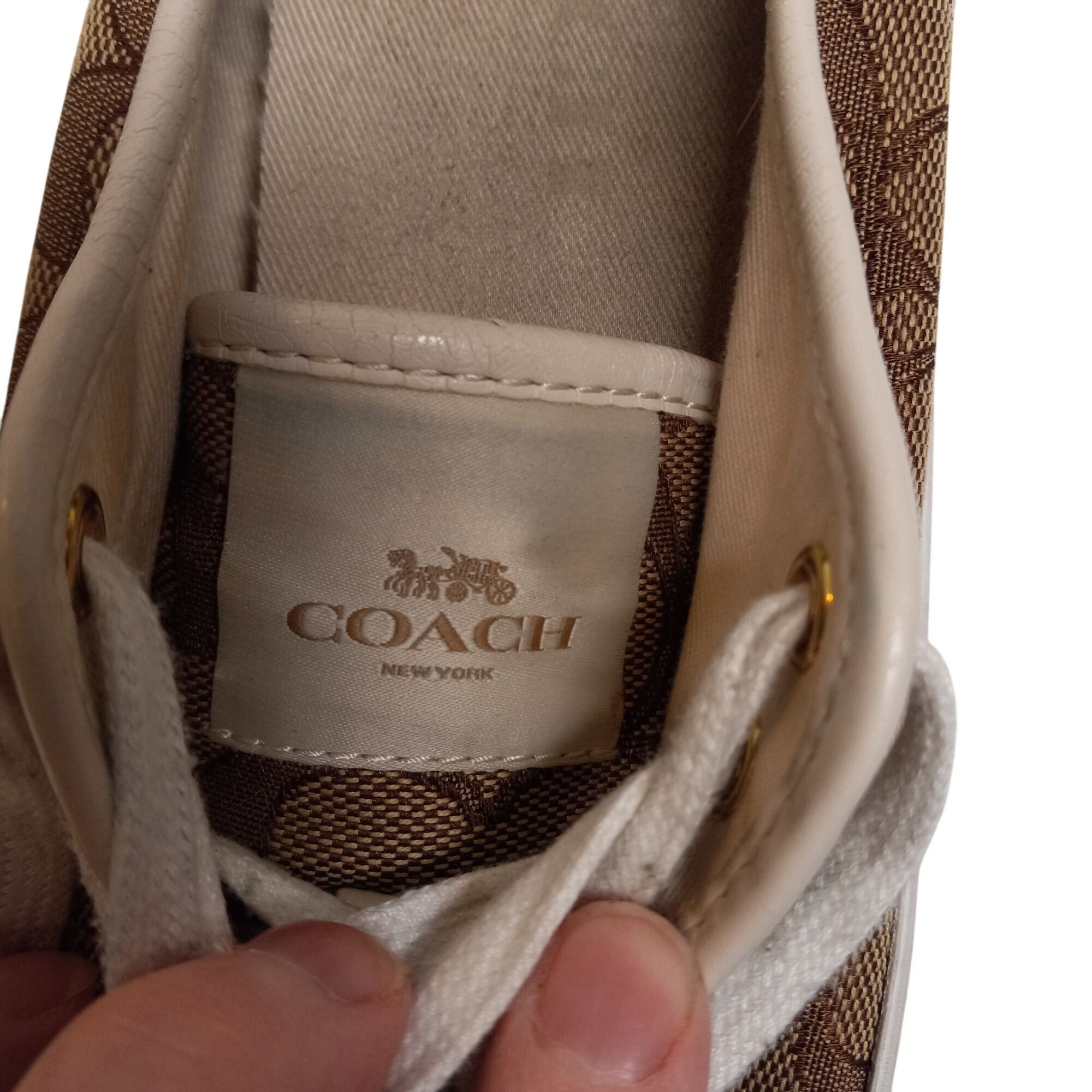 Coach Coach Size 8 8B Sneakers Signature Canvas Lace Up Brown Whit Size US 8 / IT 38 - 9 Thumbnail