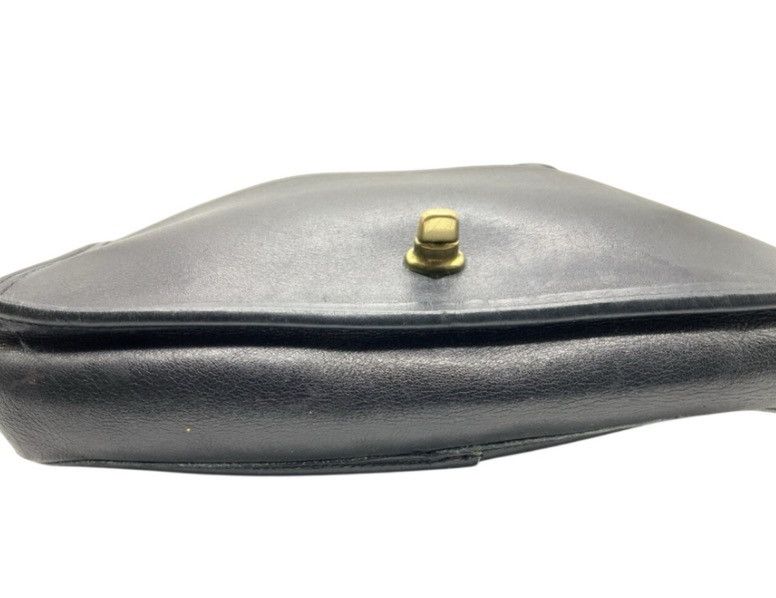 Coach VTG Coach Black Leather Messenger Shoulder Purse 1970s Size ONE SIZE - 6 Thumbnail