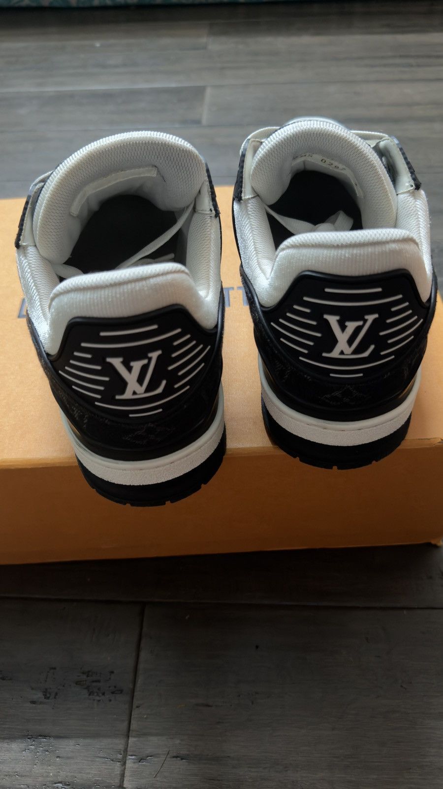 Louis Vuitton Louis Vuitton trainers Size US 8.5 / EU 41-42 - 9 Thumbnail