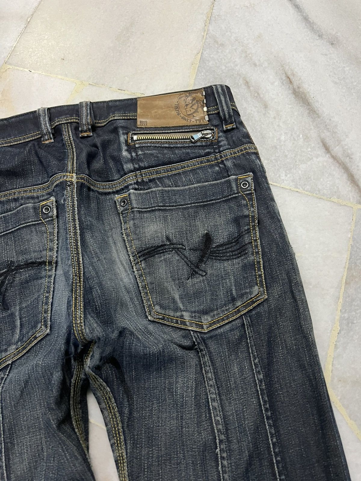 Diesel 💥Rare Diesel Industry Onijo Special Distress Jean Size US 33 - 20 Thumbnail