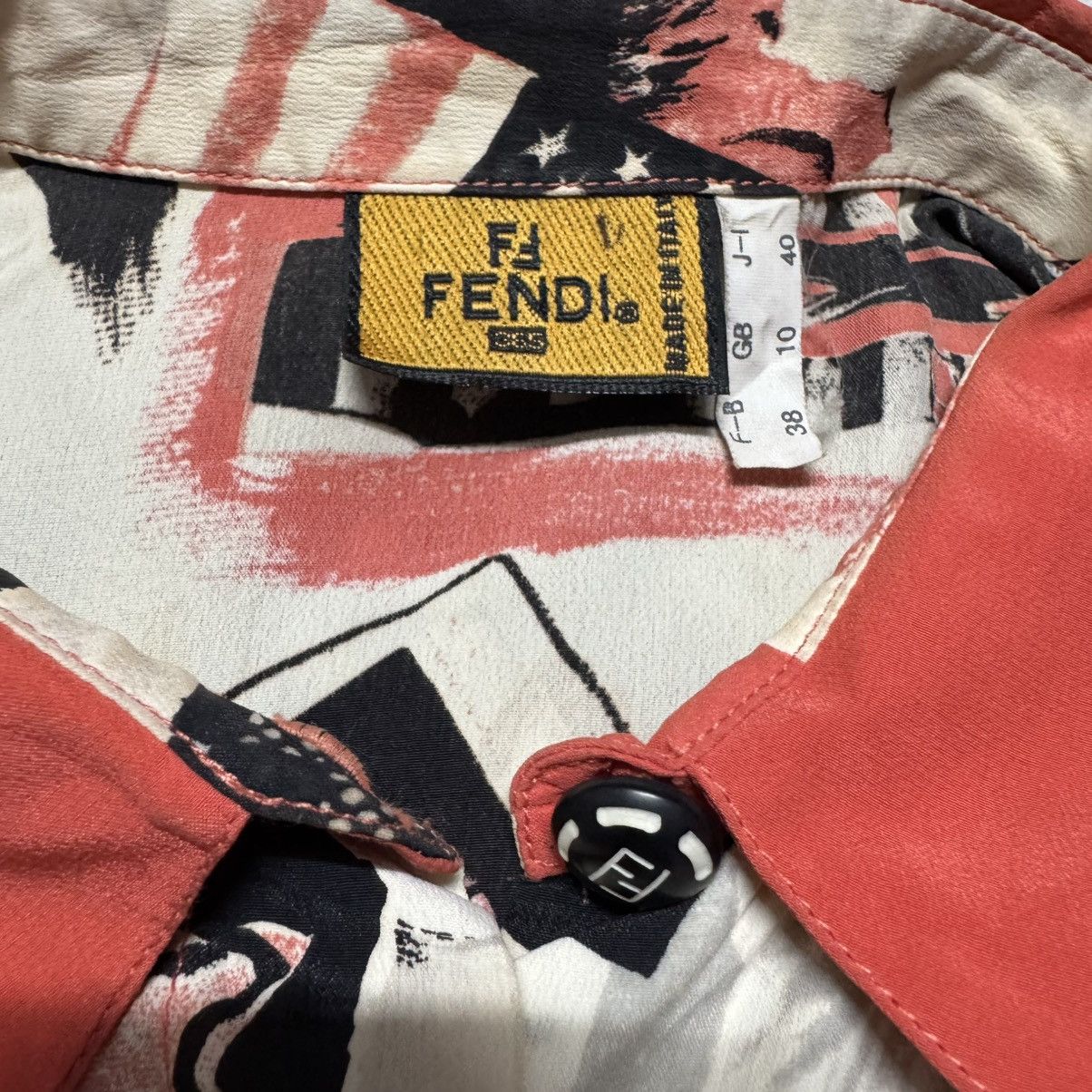 Fendi Vintage Fendi Silk Printed Shirt Giulietta El Romeo Size US L / EU 52-54 / 3 - 16 Thumbnail