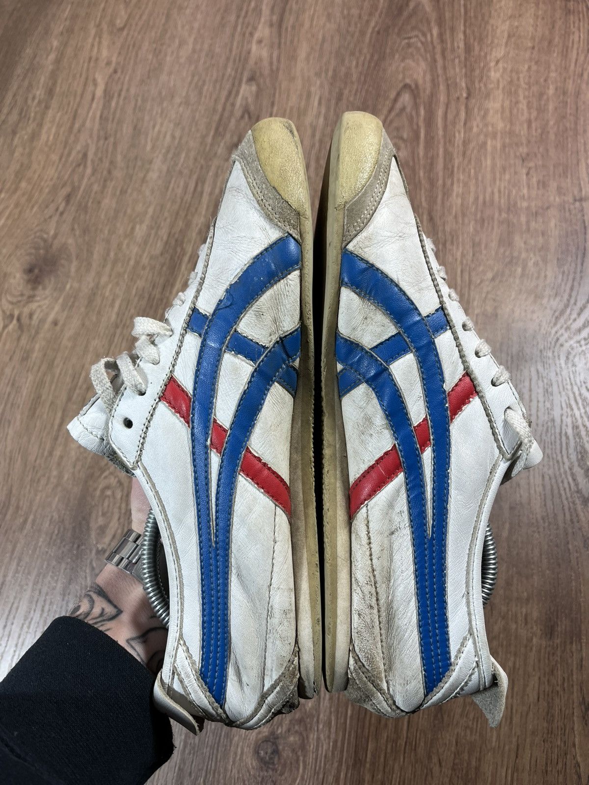 Asics Asics Onitsuka Tiger🐯 Distressed Vintage Sneakers Size US 10 / EU 43 - 6 Thumbnail