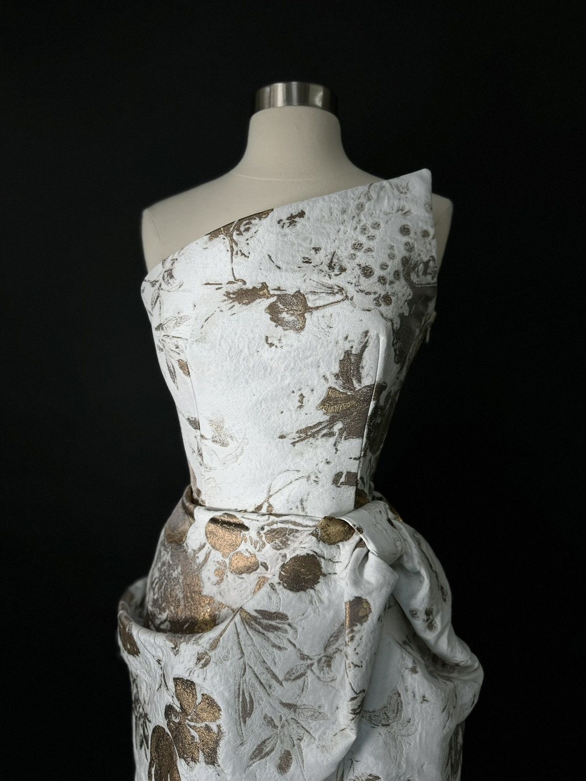 Alexander McQueen US 8 ALEXANDER MCQUEEN Metallic Floral Jacquard Dress Size M / US 6-8 / IT 42-44 - 3 Thumbnail