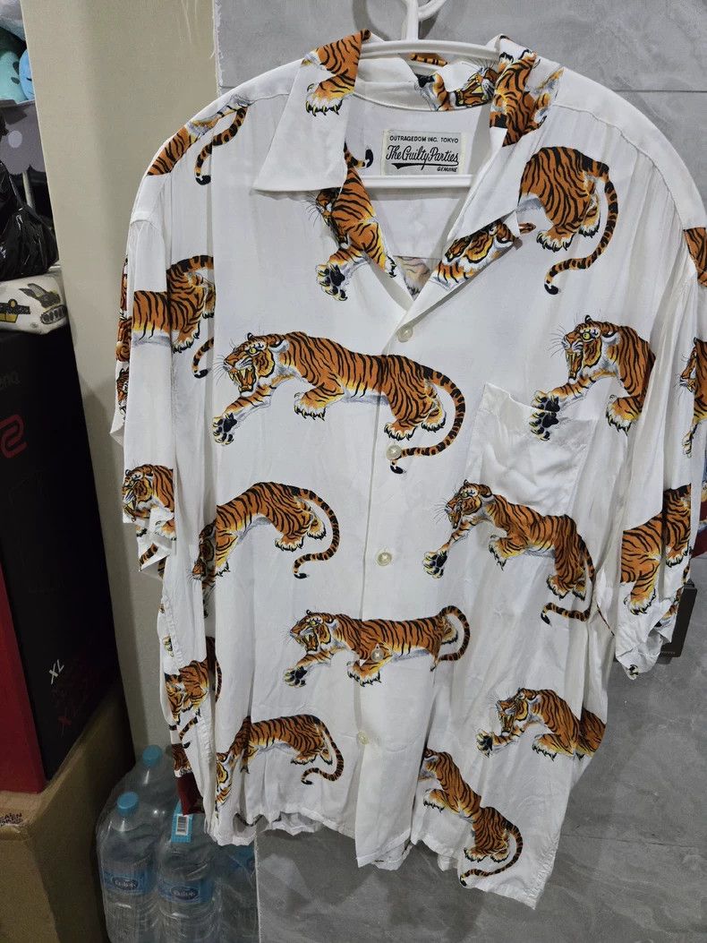 Wacko Maria Wacko maria Tiger Artificial Silk Shirt Officially Guarant Size US XL / EU 56 / 4 - 1 Thumbnail