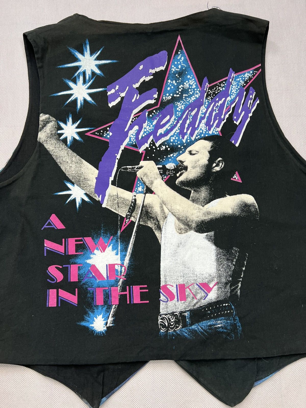 Band Tees 80’s Vintage Freddy Mercury Turbogadget over print rare vest Size US L / EU 52-54 / 3 - 6 Thumbnail