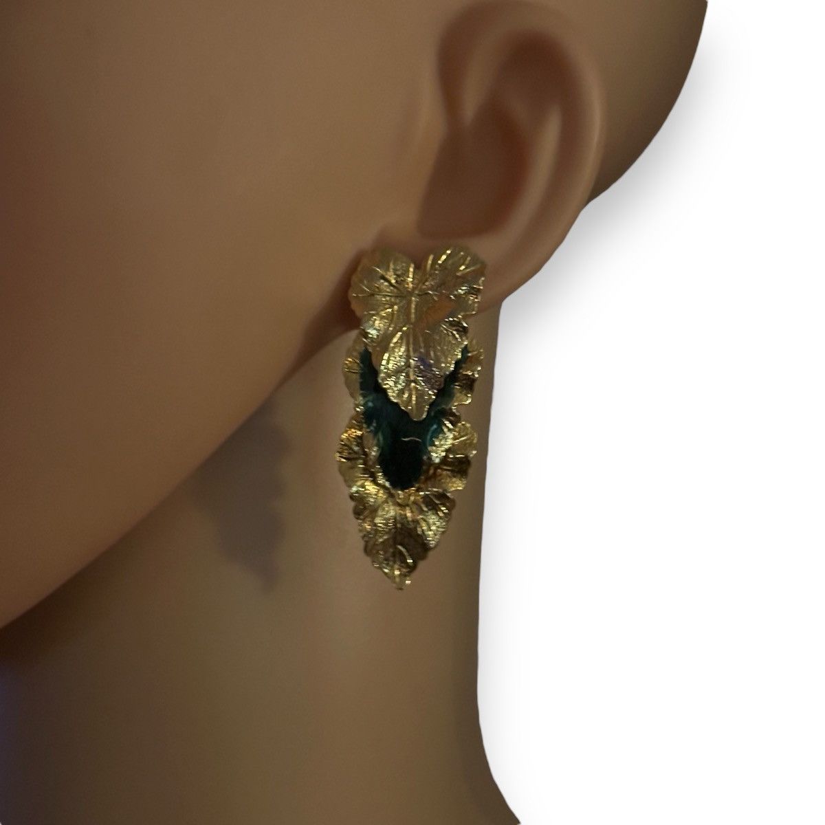 Other Golden layered leaves dangle earrings Size ONE SIZE - 2 Thumbnail