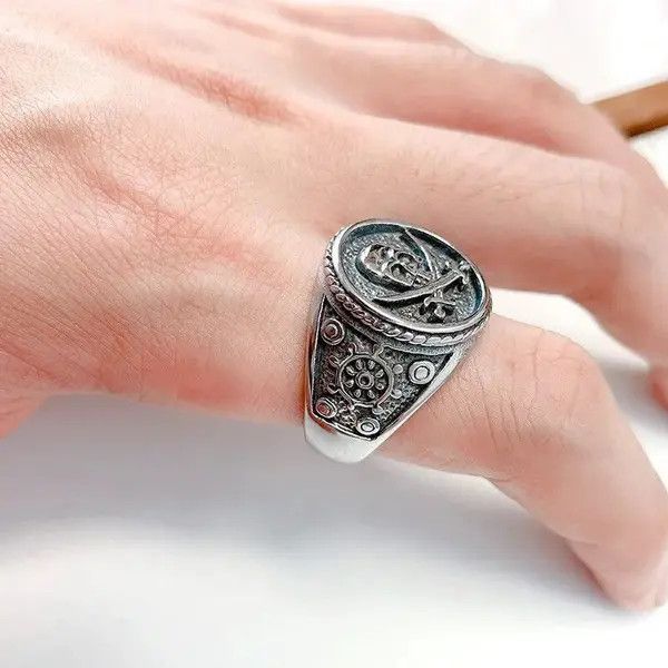 Vintage Retro Punk Style Double Knife Pirate Skull Ring Size ONE SIZE - 3 Thumbnail