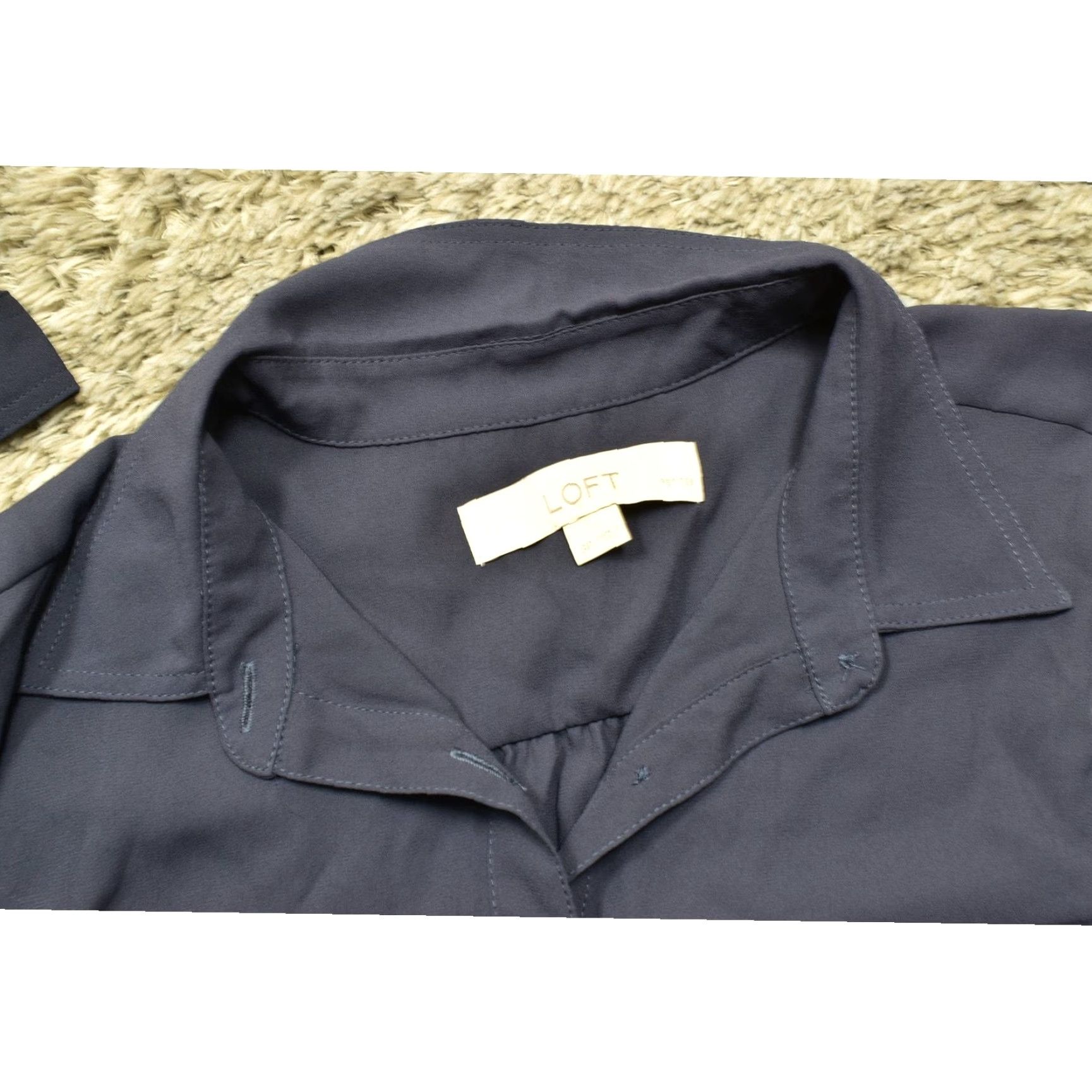 Loft LOFT Blue Polyester Blouse PS Petite Collared Solid Long Sleeve Top Women Size S / US 4 / IT 40 - 5 Thumbnail