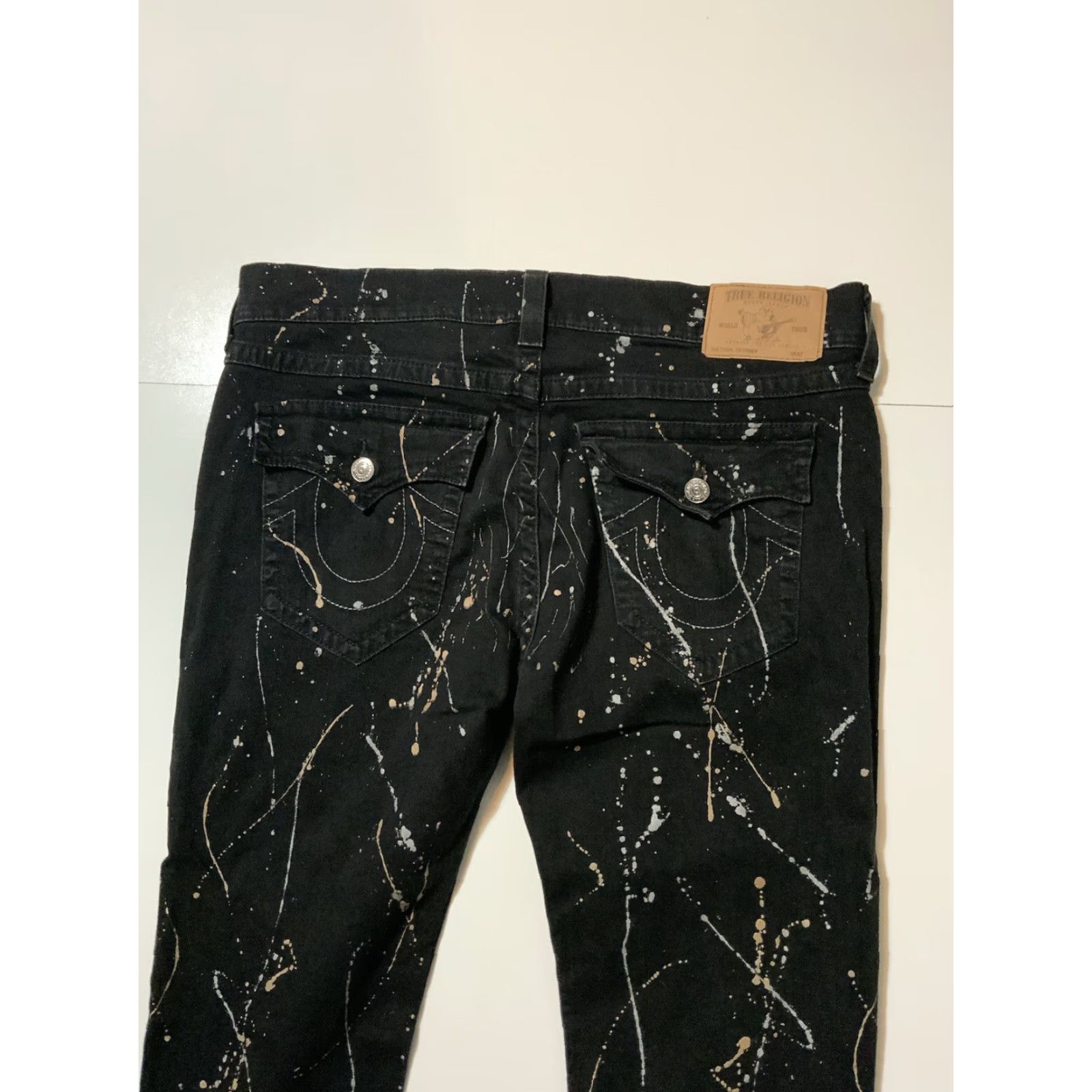 True Religion VINTAGE True Religion Paint Splatter Skinny Flap Horseshoe Mens Black Denim Jeans Sz. 40 - Men Jeans Black 40 Slim Skinny Flap Horseshoe 34 Inseam Size US 40 / EU 56 - 6 Thumbnail