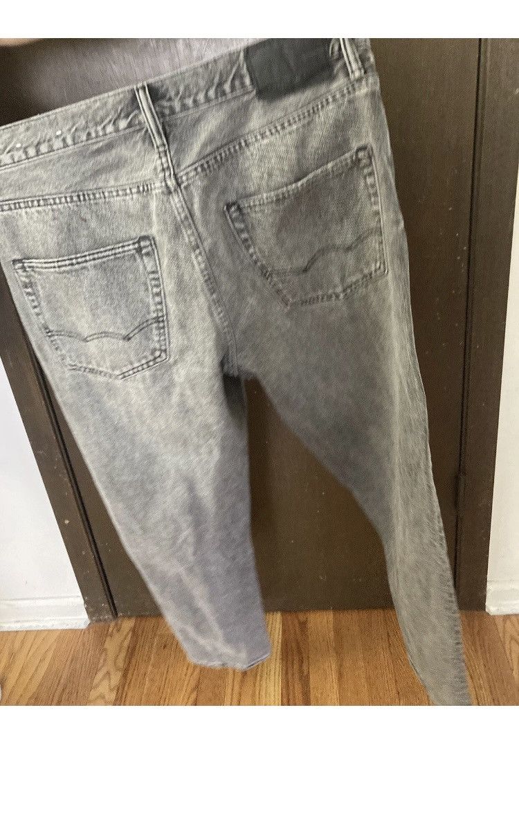 American Eagle Outfitters American Eagle Gray Distressed Skater Jeans 100% Cotton 32 Size US 32 / EU 48 - 2 Thumbnail