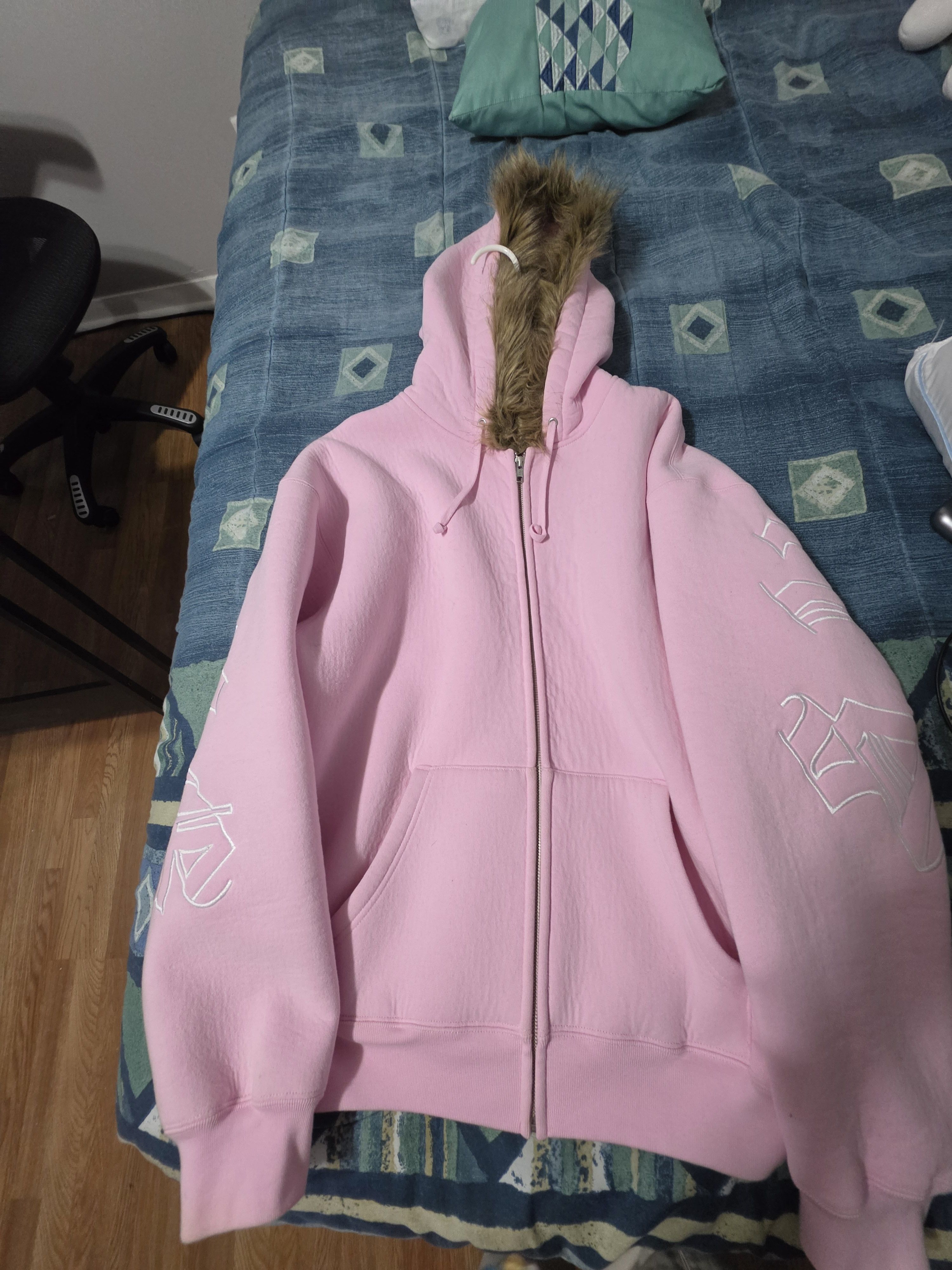 Supreme Supreme Faux Fur Zip Up Hooded Sweatshirt Size US L / EU 52-54 / 3 - 3 Thumbnail