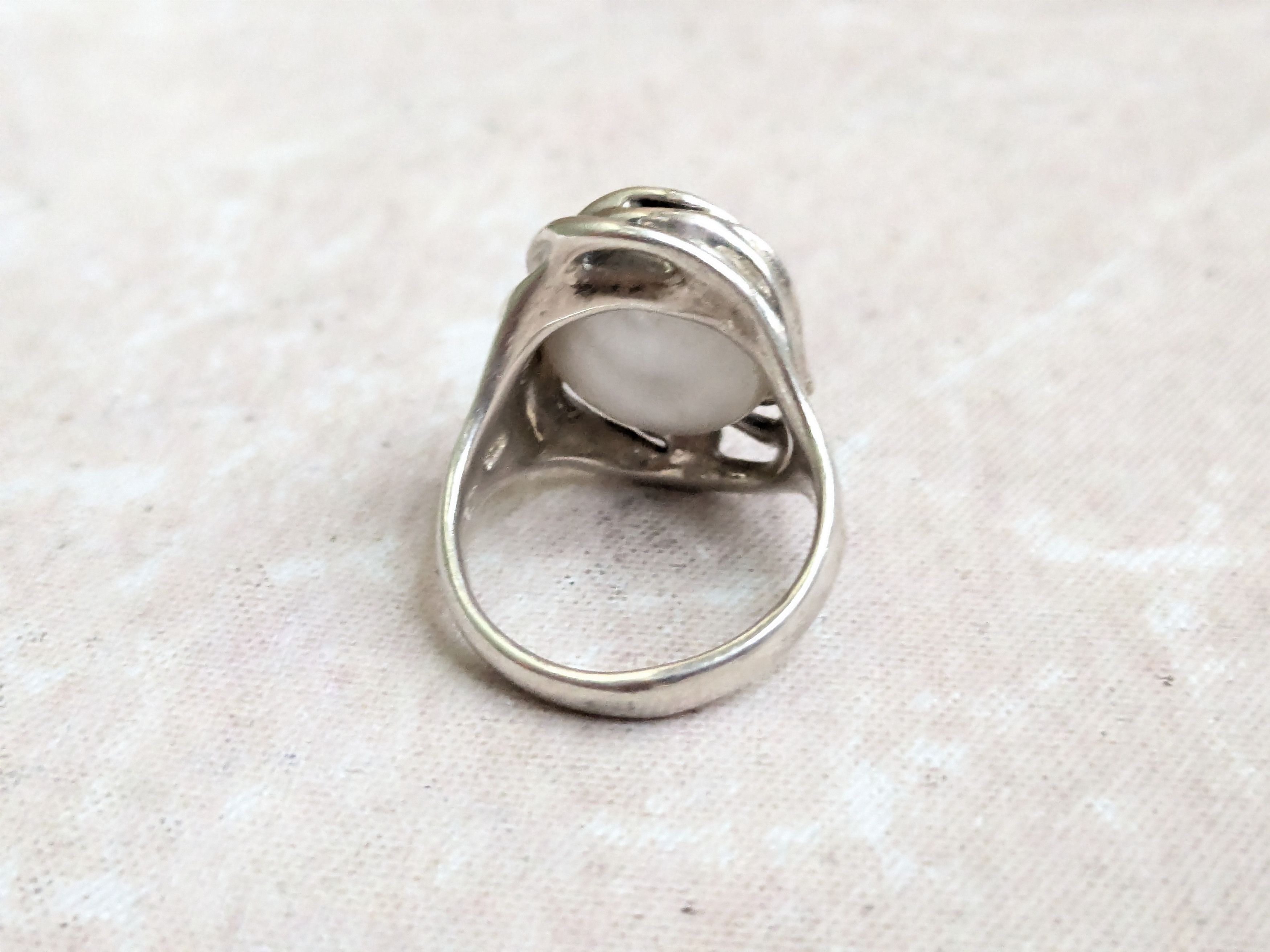 Sterling Silver Vintage Sterling Silver Ring Hagit Gorali Pearl 8 Size ONE SIZE - 8 Thumbnail