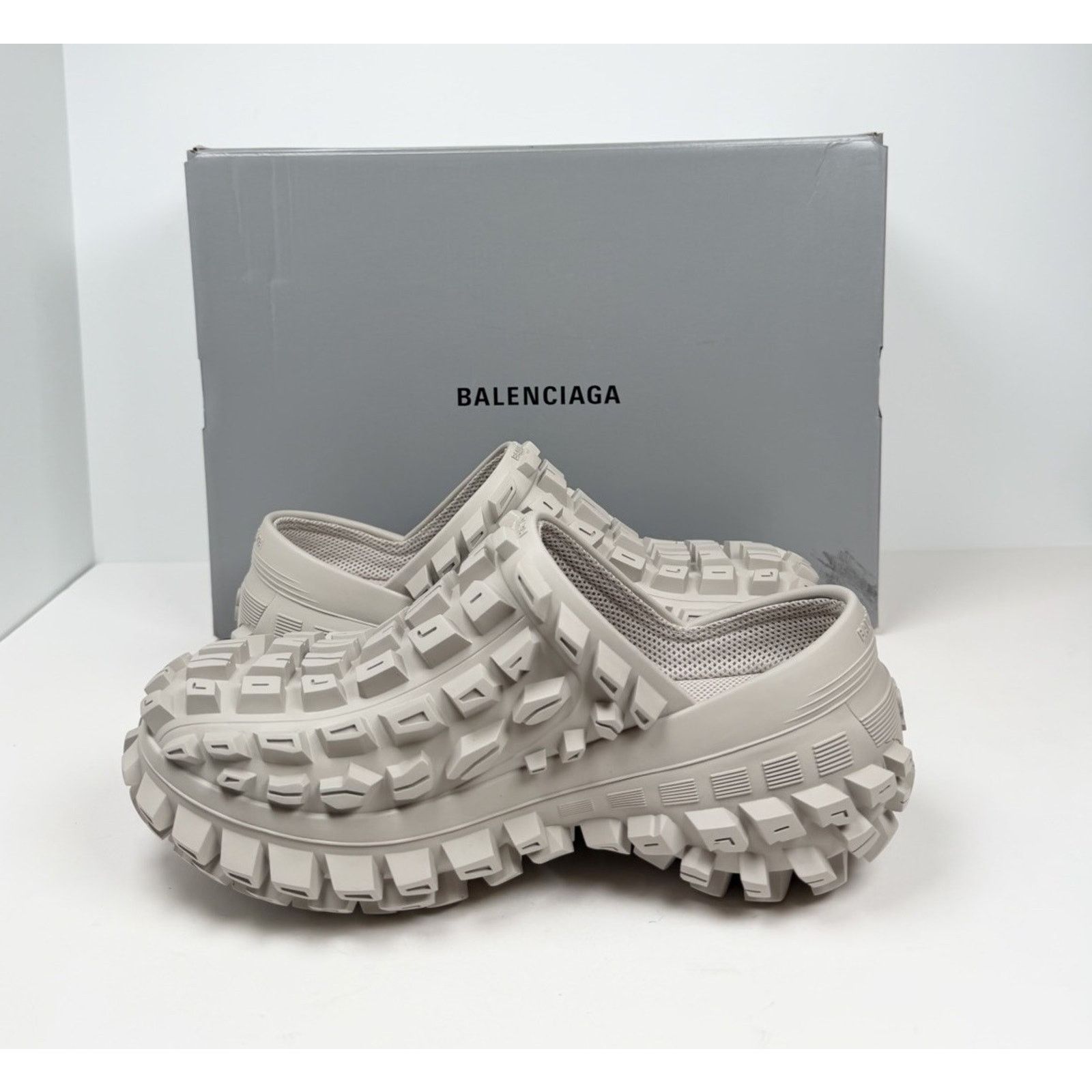 Balenciaga Size 38EU/8W- Balenciaga Defender Beige Clogs Size US 8 / IT 38 - 8 Thumbnail