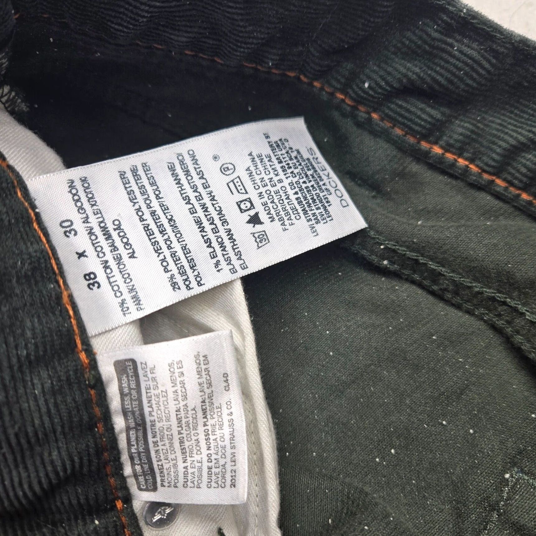 Dockers DOCKERS Khaki Pants Straight Fit Dark Green Size 38 x 30 Pleated Classic Men Pants Khakis Signature Khaki 90s? Size US 38 / EU 54 - 6 Thumbnail