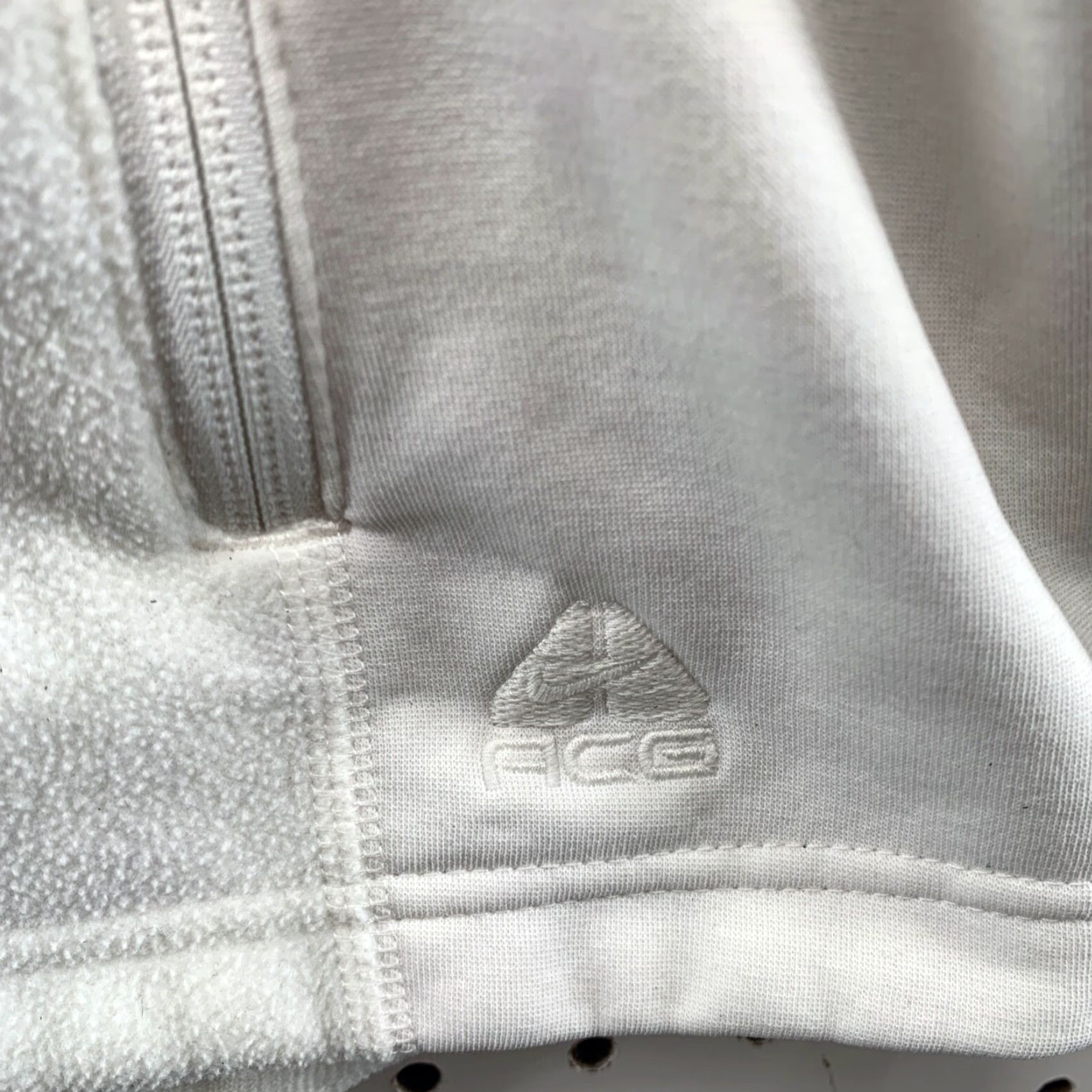 Nike ACG Nike ACG Womens Sweater Jacket White Fleece Full Zip Therma M Ladies Size M / US 6-8 / IT 42-44 - 7 Thumbnail