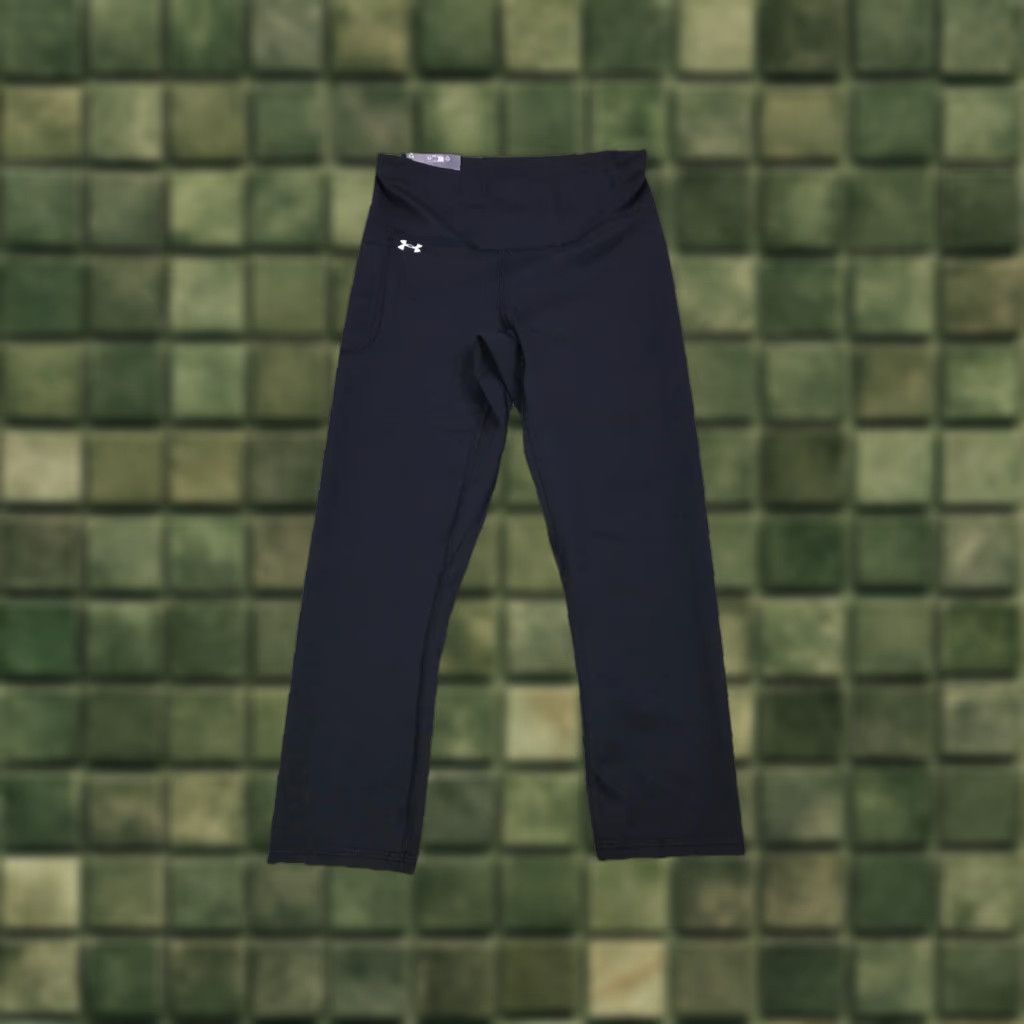 Under Armour Under Armour High Rise Capri Fitted Black Legging M Womens Capris, NdW? Size 32" / US 10 / IT 46 - 1 Thumbnail