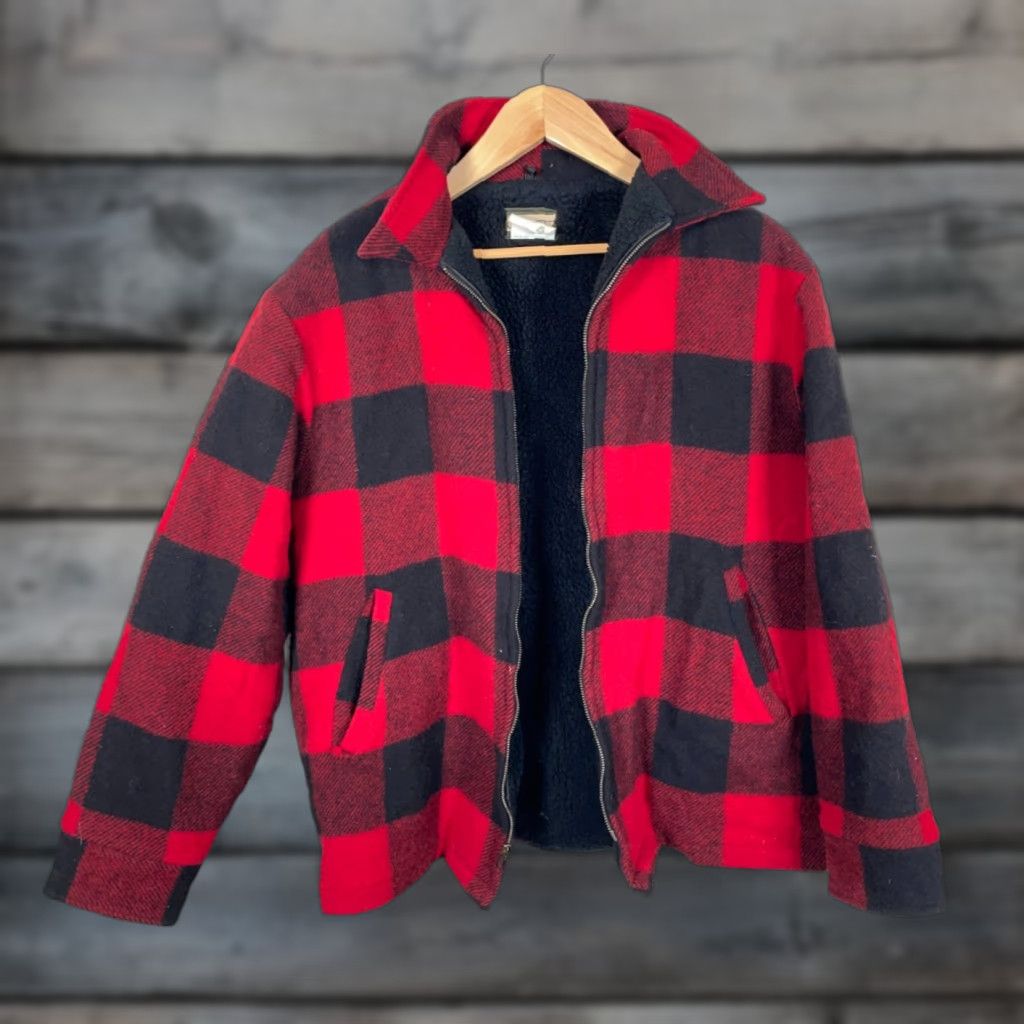 SafTbak VINTAGE SafTbak Wool Sherpa Lined Jacket Mens Large Red Buffalo Plaid Hunting USA Jacket Size US L / EU 52-54 / 3 - 1 Thumbnail