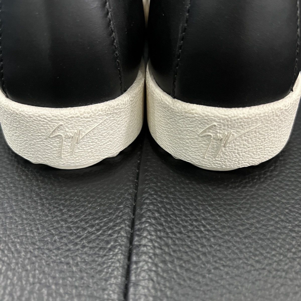 Giuseppe Zanotti Giuseppe Zanotti Double-Zip Sneakers Size US 6 / IT 36 - 13 Thumbnail