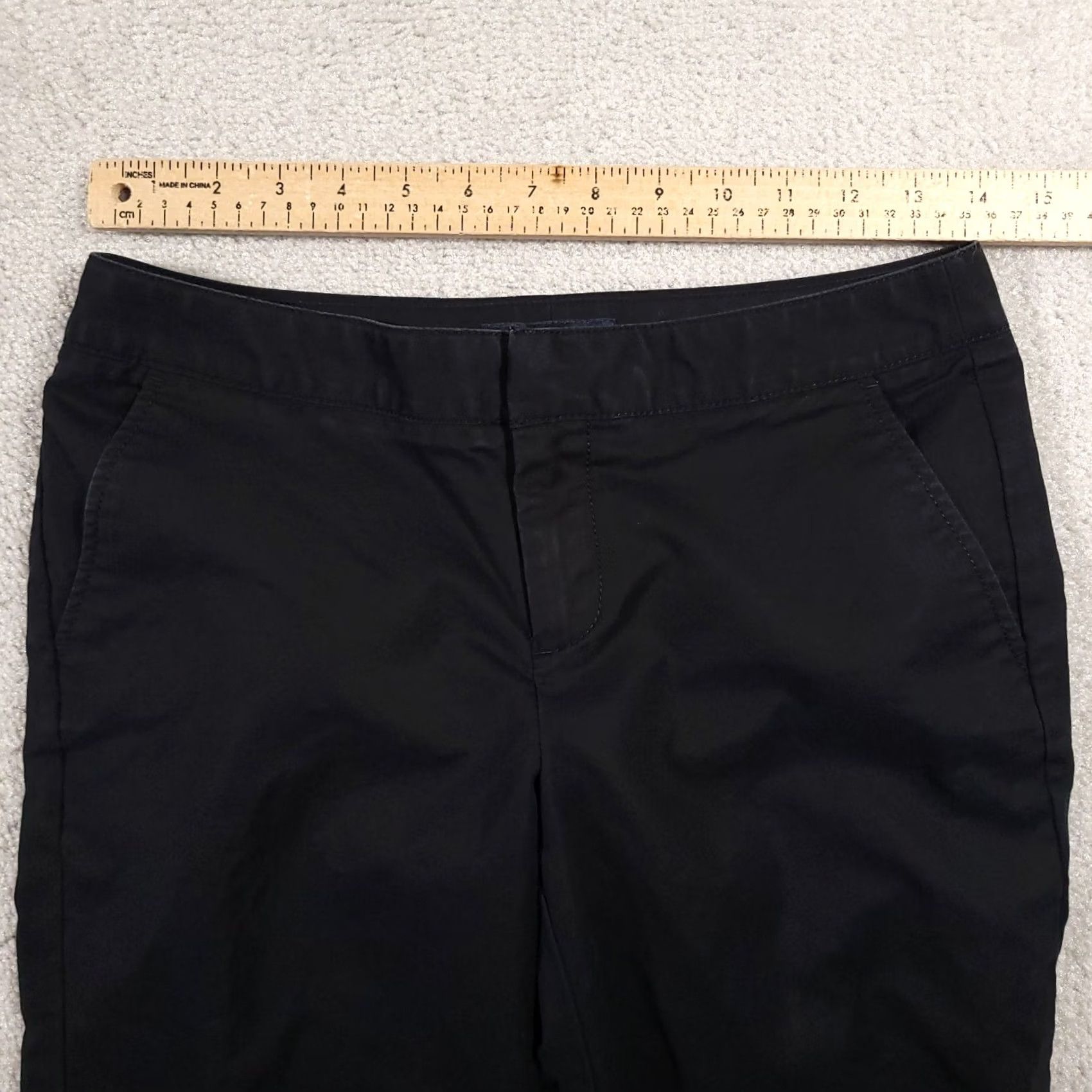 Banana Republic Banana Republic Bermuda Shorts Women's 4 Navy Blue Stretch Pockets Cuffed Regular Rise Low Inseam 11 in Flat Front Zip Front Machine Washable- Blue Size 27" / US 4 / IT 40 - 5 Thumbnail
