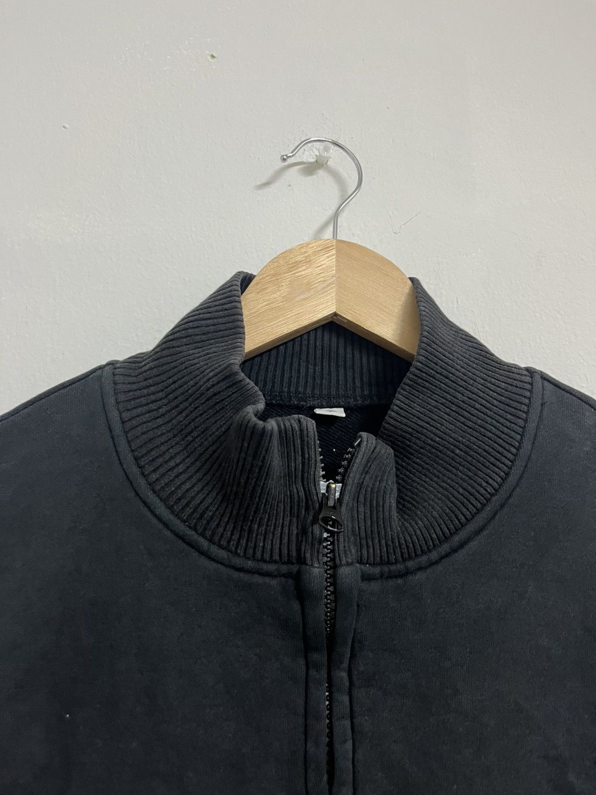Japanese Brand 💥Vintage 90s UNIQLO Faded Black Zipper Size US L / EU 52-54 / 3 - 7 Thumbnail