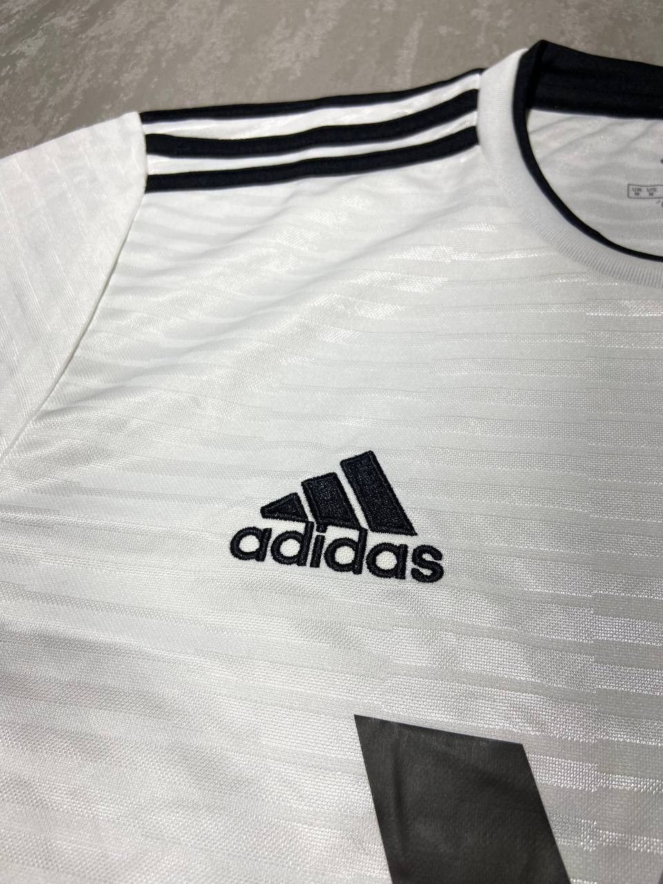Adidas Adidas Wolverhampton 18/19 Away Jersey Wolves #45 Nigel Size US M / EU 48-50 / 2 - 6 Thumbnail