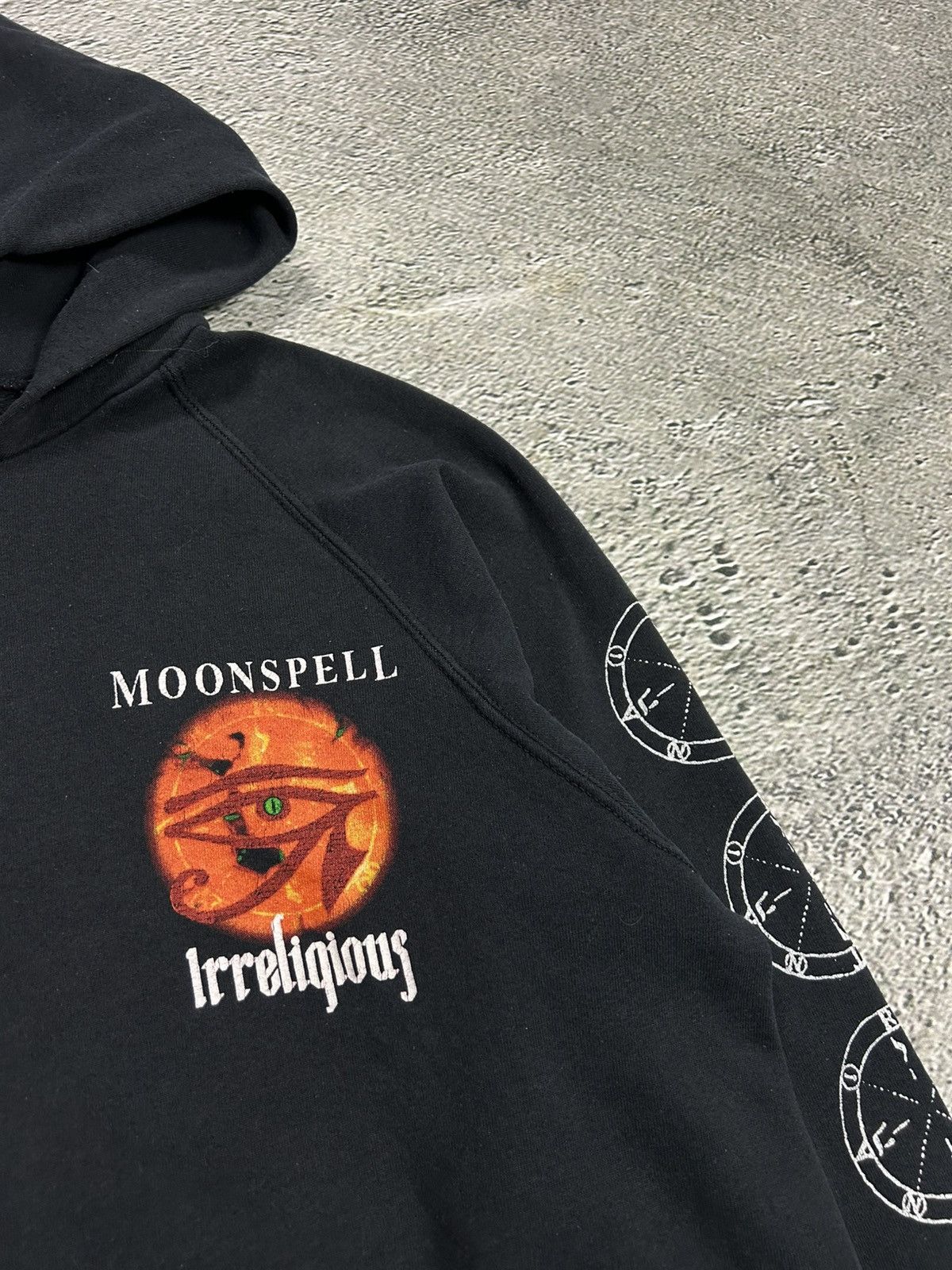 Band Tees × Vintage Vintage 90s Moonspell irreligious hoodie Big logo size XL Size US XL / EU 56 / 4 - 2 Thumbnail